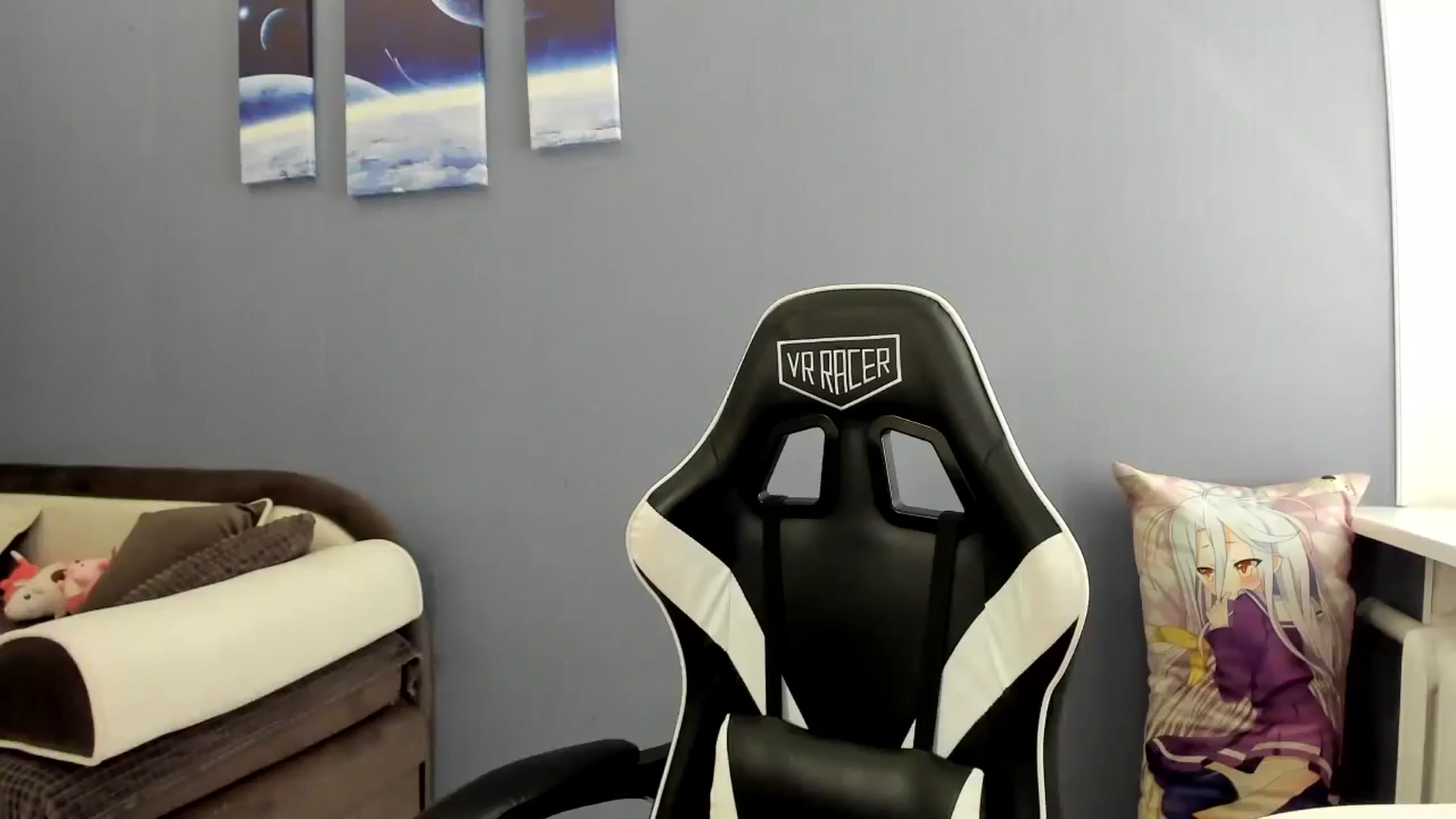Gallery image thumbnail from RoboSasha's myfreecams stream on, 06/02/2025, 13:03 image 16 of 20