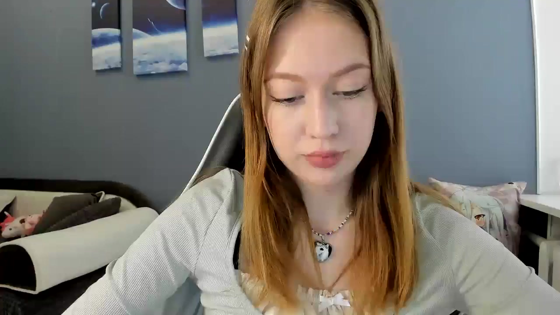 Gallery image thumbnail from RoboSasha's myfreecams stream on, 06/02/2025, 13:03 image 1 of 20