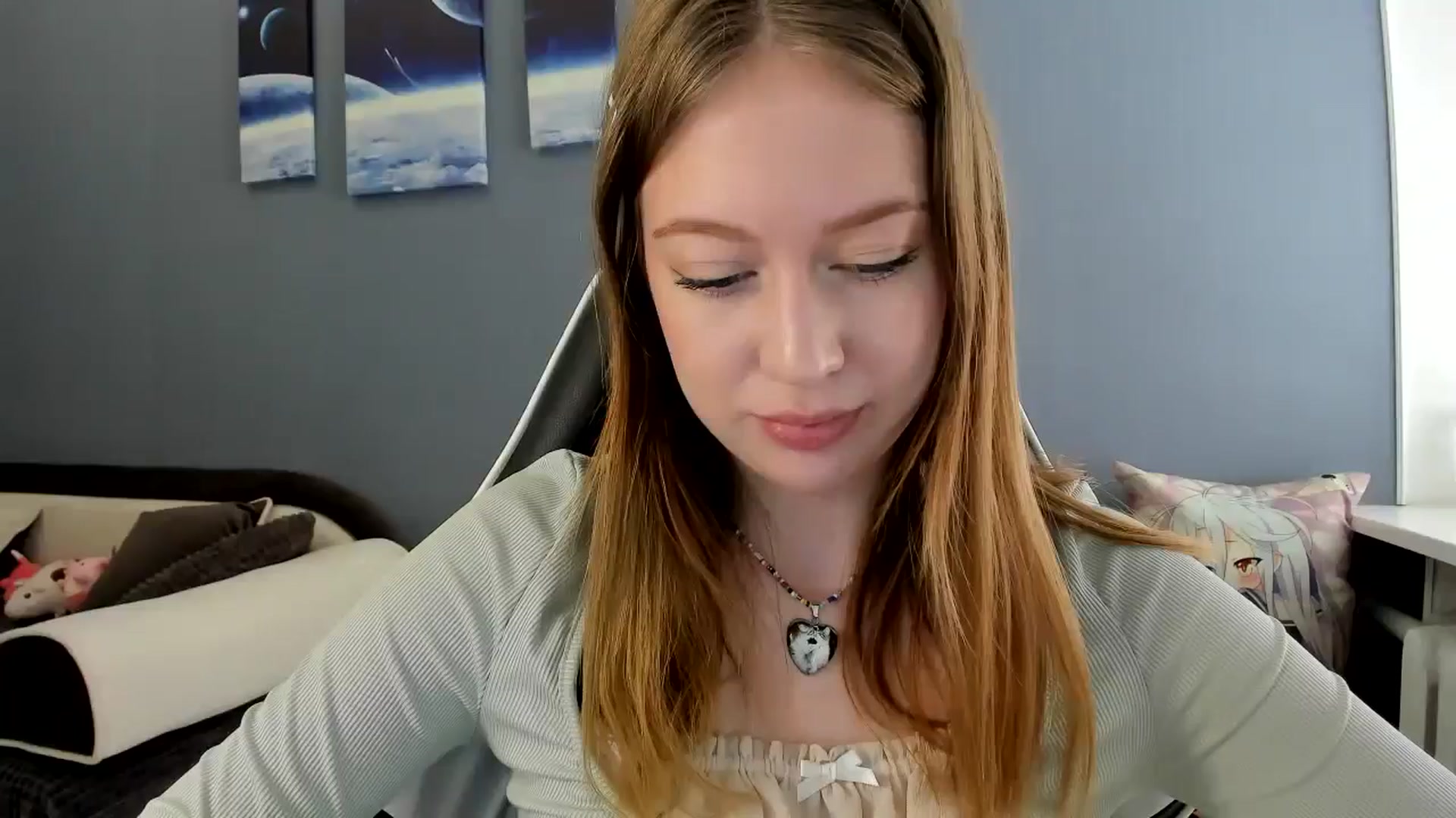 Gallery image thumbnail from RoboSasha's myfreecams stream on, 06/02/2025, 13:03 image 15 of 20