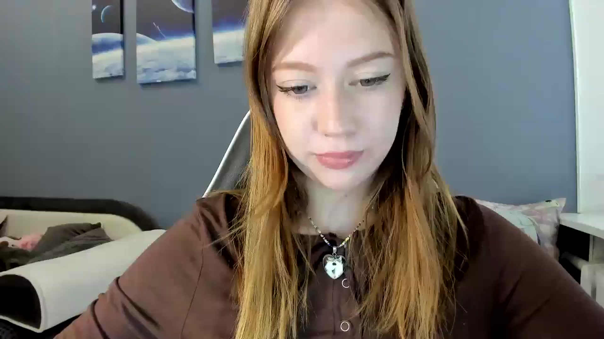 Gallery image thumbnail from RoboSasha's myfreecams stream on, 06/06/2025, 11:14 image 10 of 20