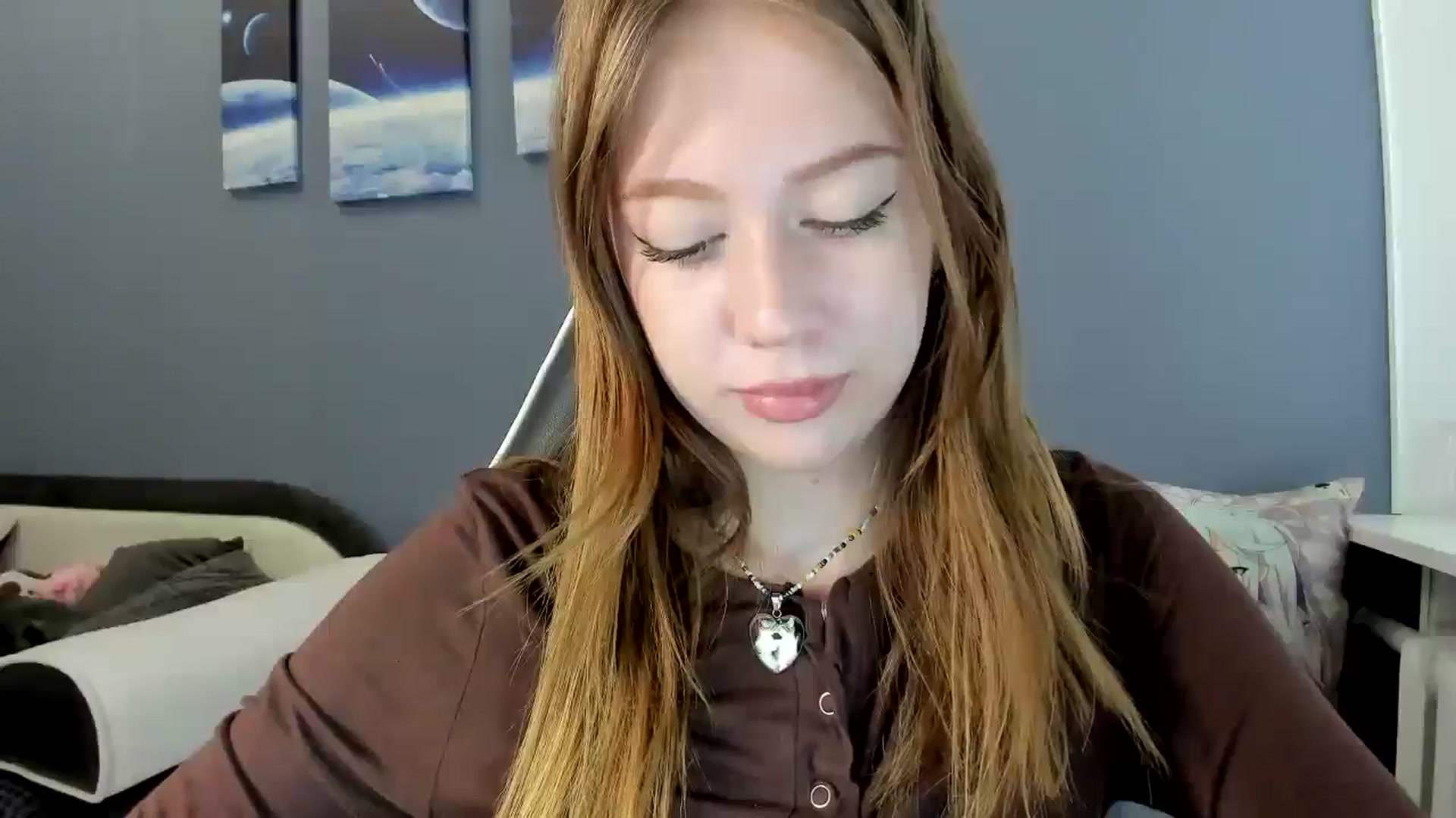 Gallery image thumbnail from RoboSasha's myfreecams stream on, 06/06/2025, 11:14 image 11 of 20
