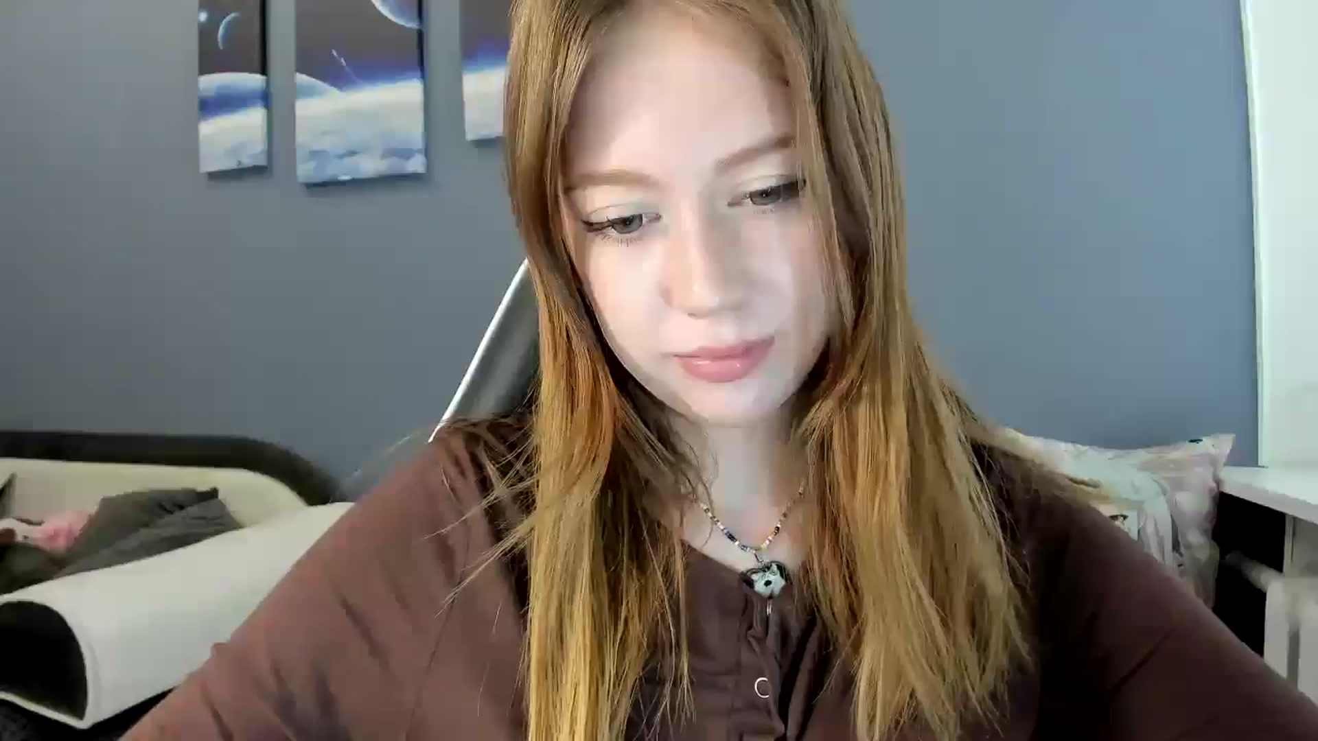 Gallery image thumbnail from RoboSasha's myfreecams stream on, 06/06/2025, 11:14 image 18 of 20