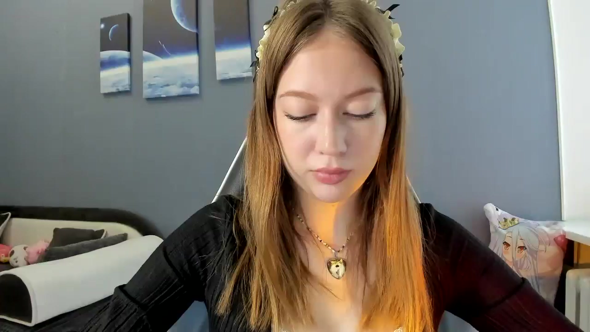 Gallery image thumbnail from RoboSasha's myfreecams stream on, 06/09/2025, 11:46 image 1 of 20