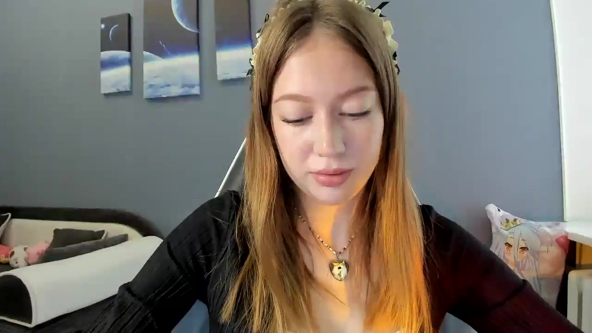 Gallery image thumbnail from RoboSasha's myfreecams stream on, 06/09/2025, 11:46 image 3 of 20