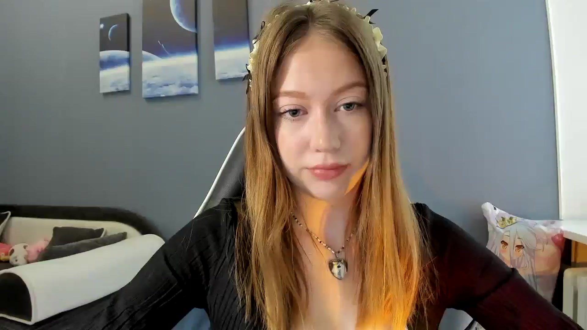 Gallery image thumbnail from RoboSasha's myfreecams stream on, 06/09/2025, 11:46 image 18 of 20