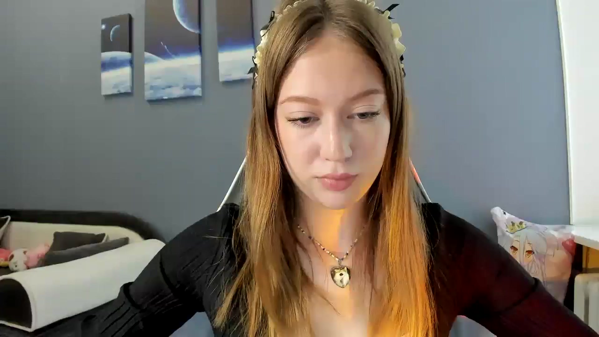 Gallery image thumbnail from RoboSasha's myfreecams stream on, 06/09/2025, 11:46 image 4 of 20