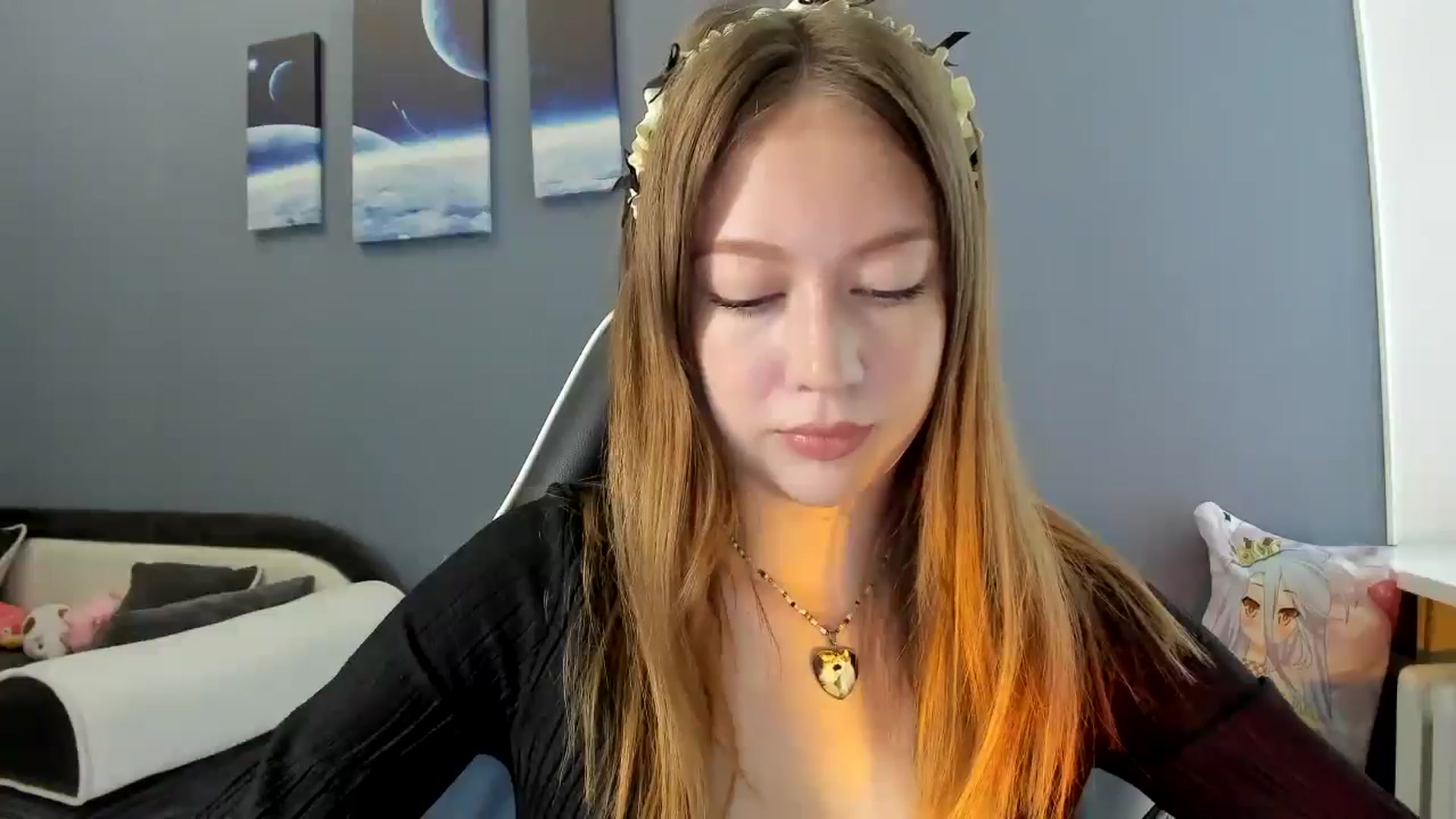 Gallery image thumbnail from RoboSasha's myfreecams stream on, 06/09/2025, 11:46 image 10 of 20