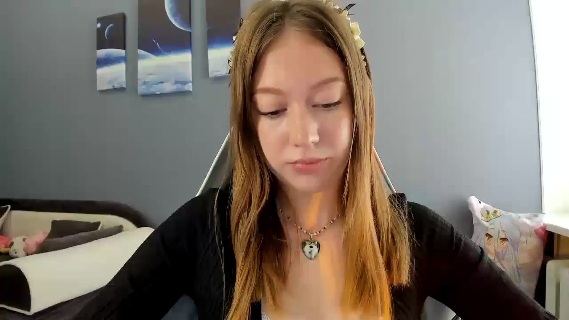 Gallery image thumbnail from RoboSasha's myfreecams stream on, 06/09/2025, 13:23 image 5 of 20