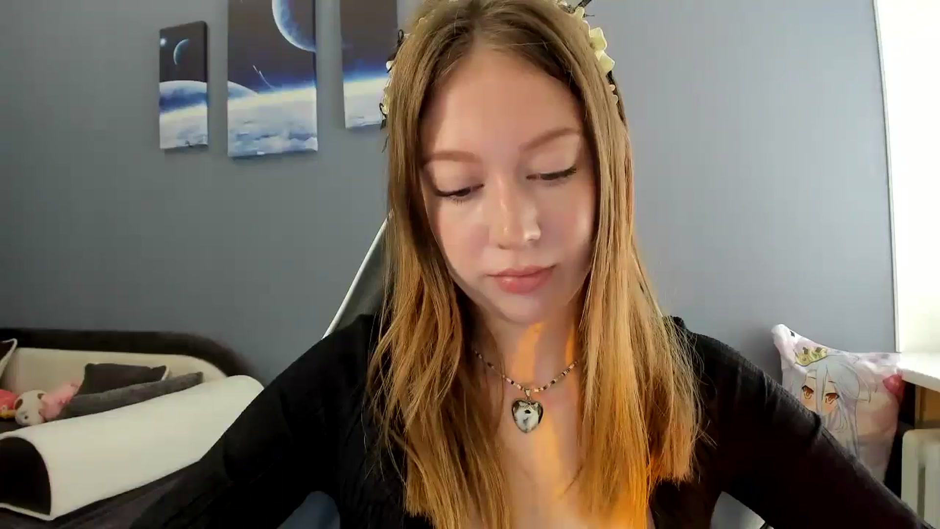 Gallery image thumbnail from RoboSasha's myfreecams stream on, 06/09/2025, 13:23 image 2 of 20