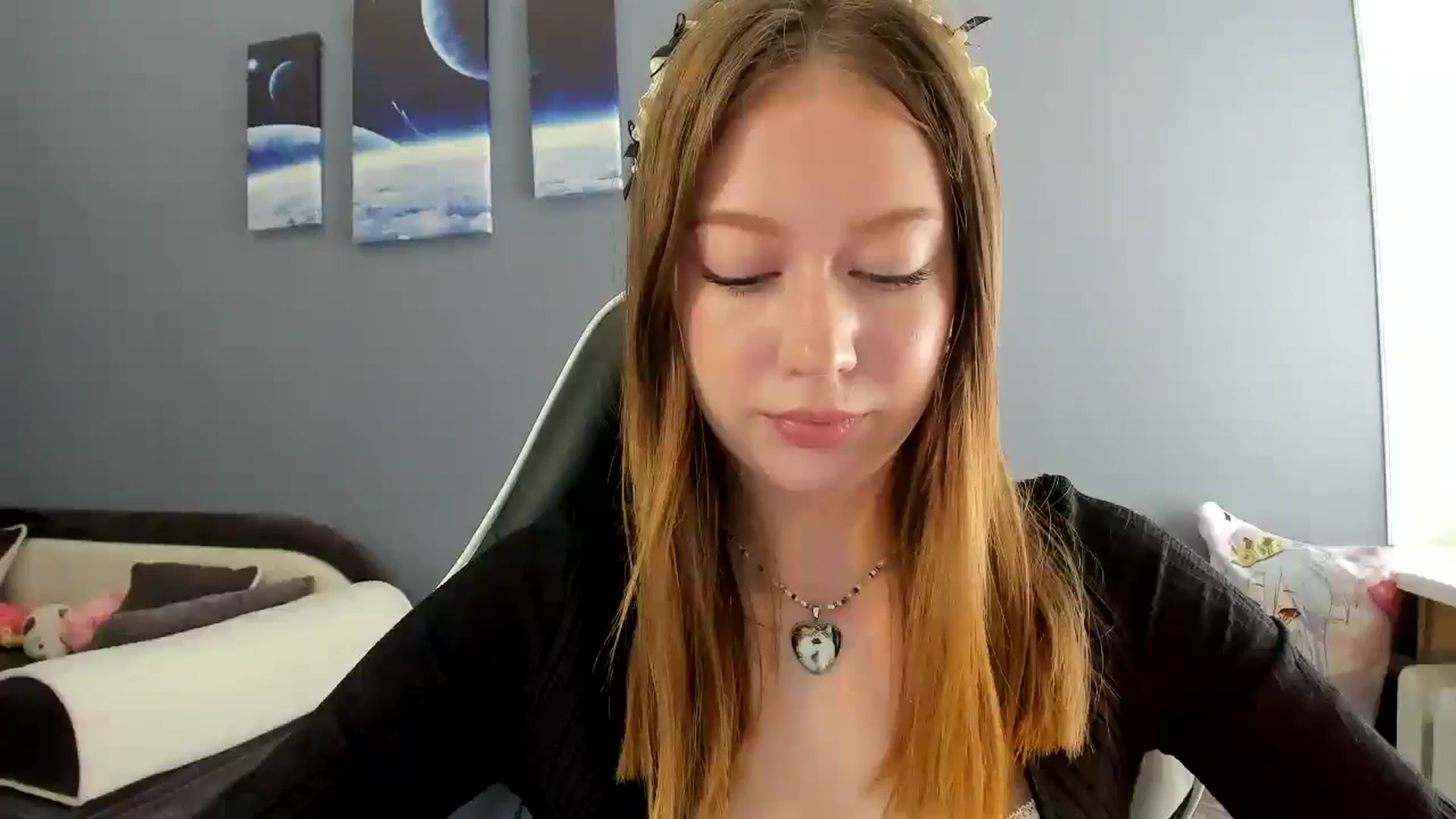 Gallery image thumbnail from RoboSasha's myfreecams stream on, 06/09/2025, 13:23 image 9 of 20