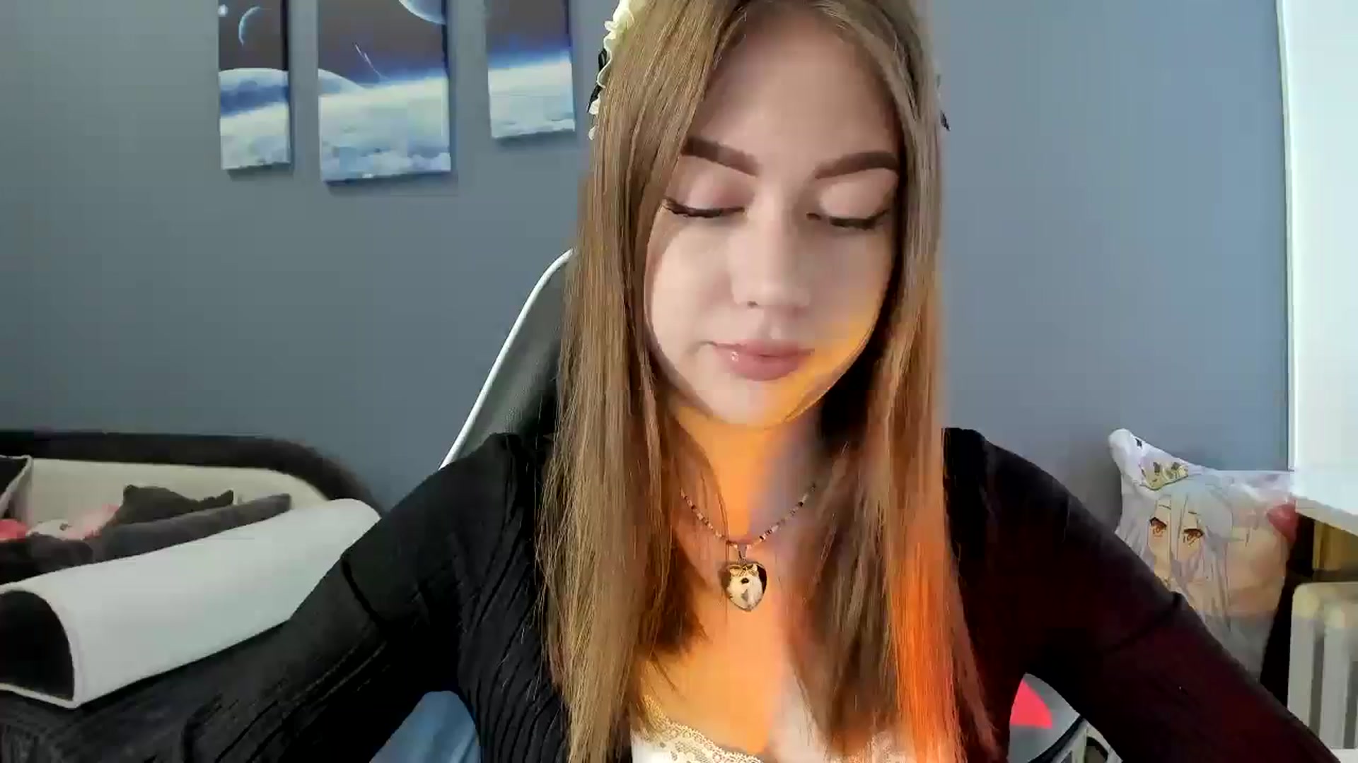 Gallery image thumbnail from RoboSasha's myfreecams stream on, 06/15/2025, 09:46 image 11 of 20