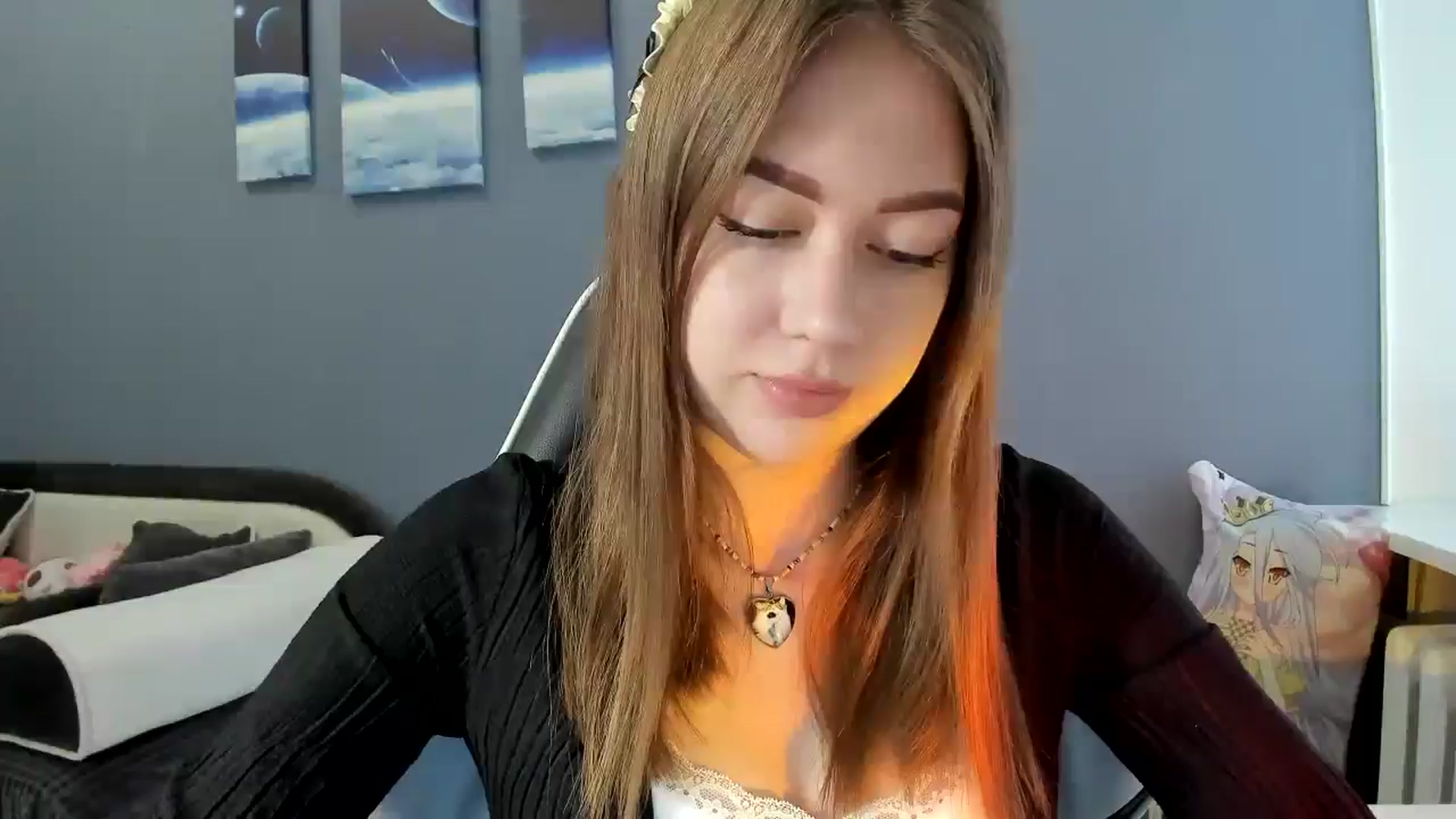 Gallery image thumbnail from RoboSasha's myfreecams stream on, 06/15/2025, 09:46 image 8 of 20