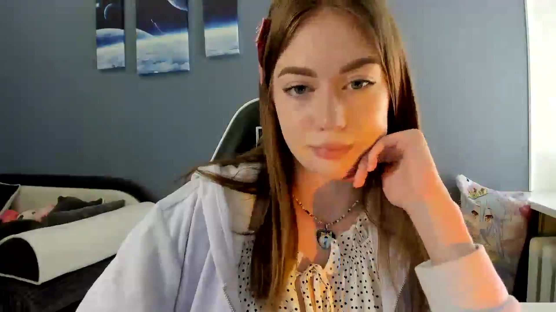Gallery image thumbnail from RoboSasha's myfreecams stream on, 06/16/2025, 12:52 image 2 of 20
