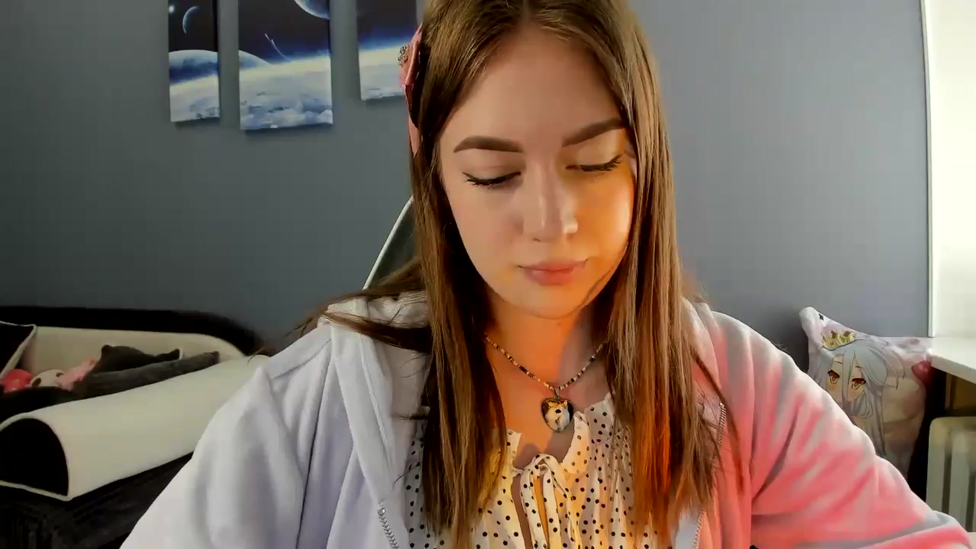Gallery image thumbnail from RoboSasha's myfreecams stream on, 06/16/2025, 12:52 image 3 of 20