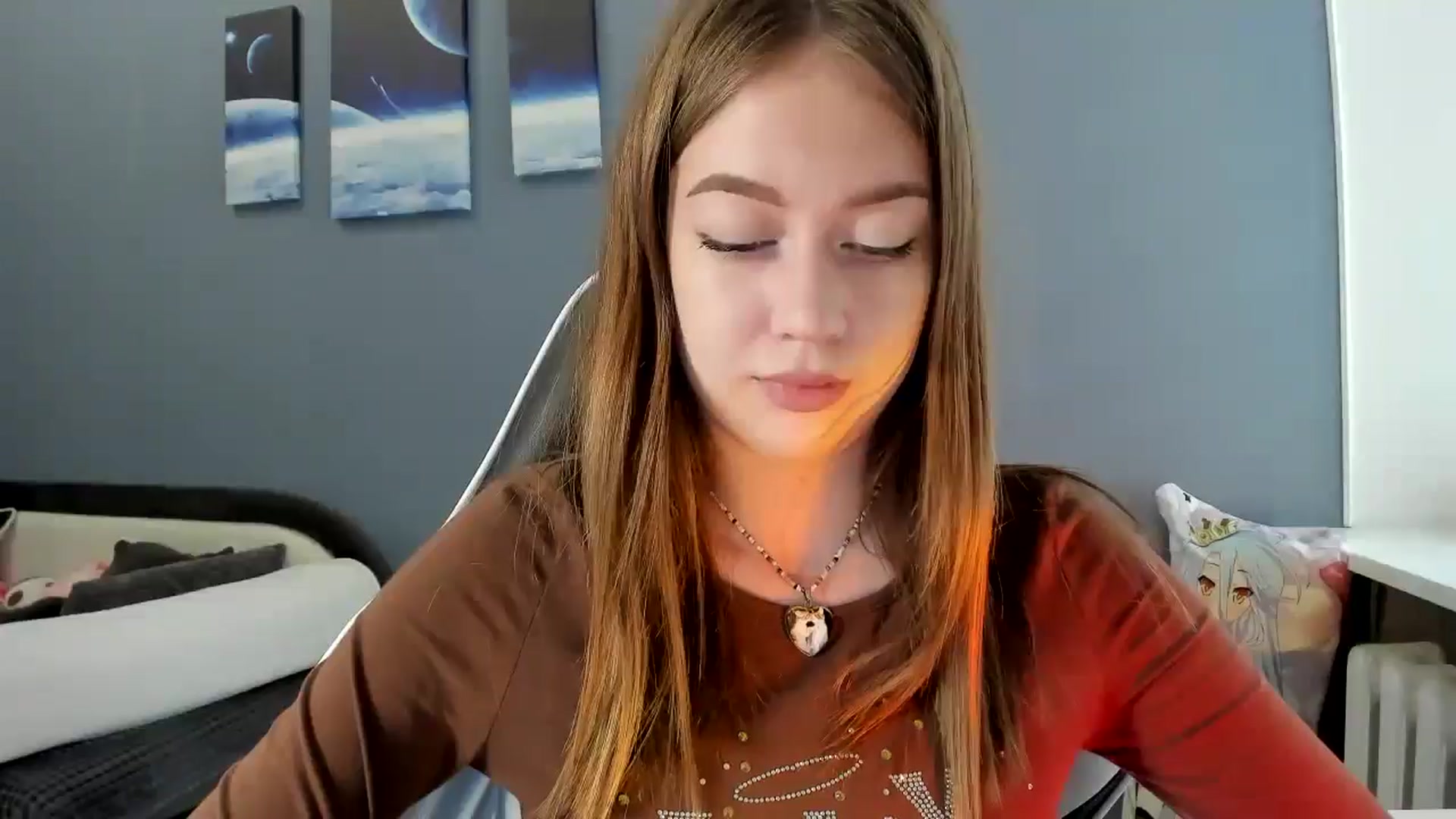 Gallery image thumbnail from RoboSasha's myfreecams stream on, 06/19/2025, 11:53 image 6 of 20