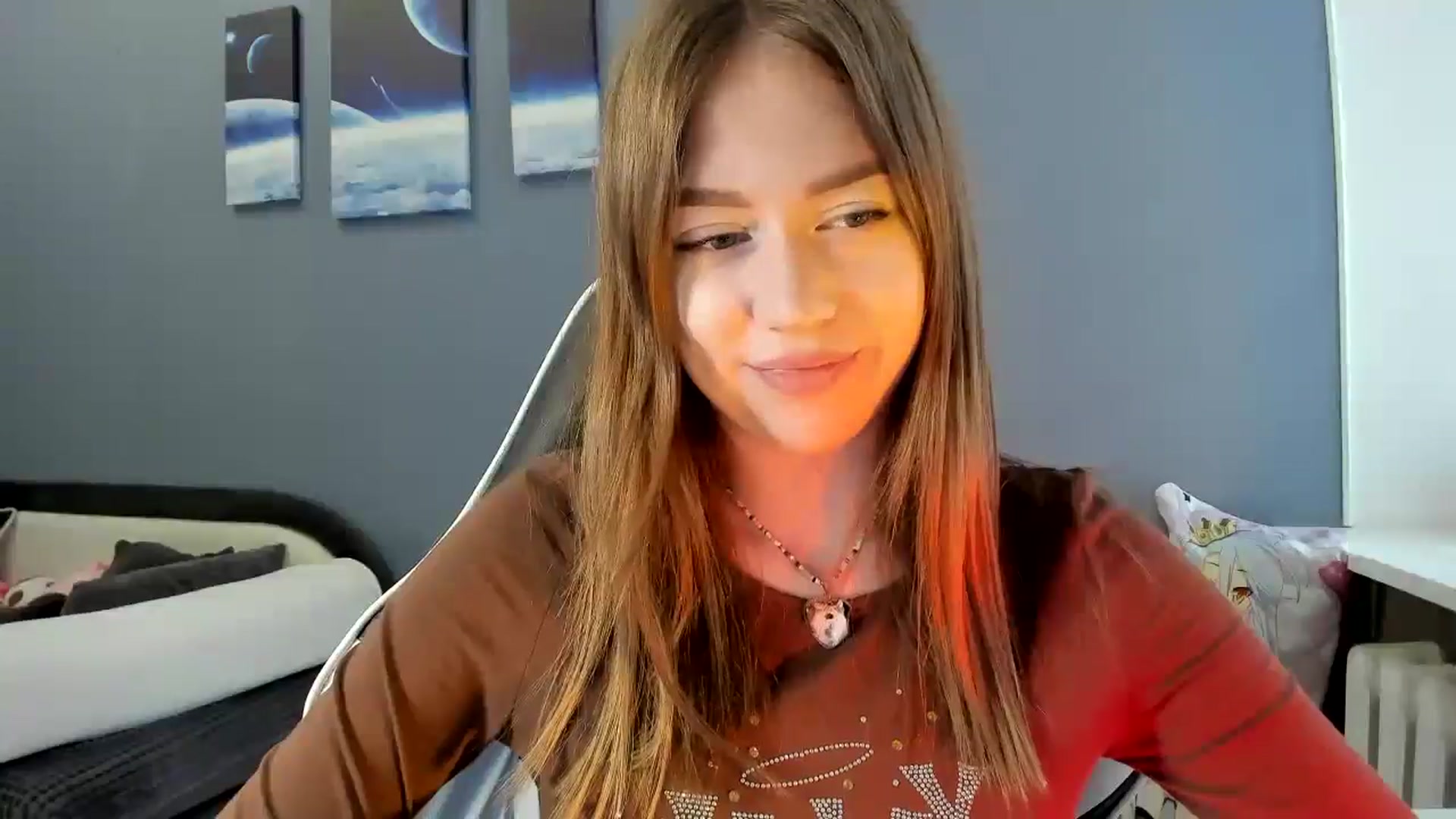 Gallery image thumbnail from RoboSasha's myfreecams stream on, 06/19/2025, 11:53 image 2 of 20