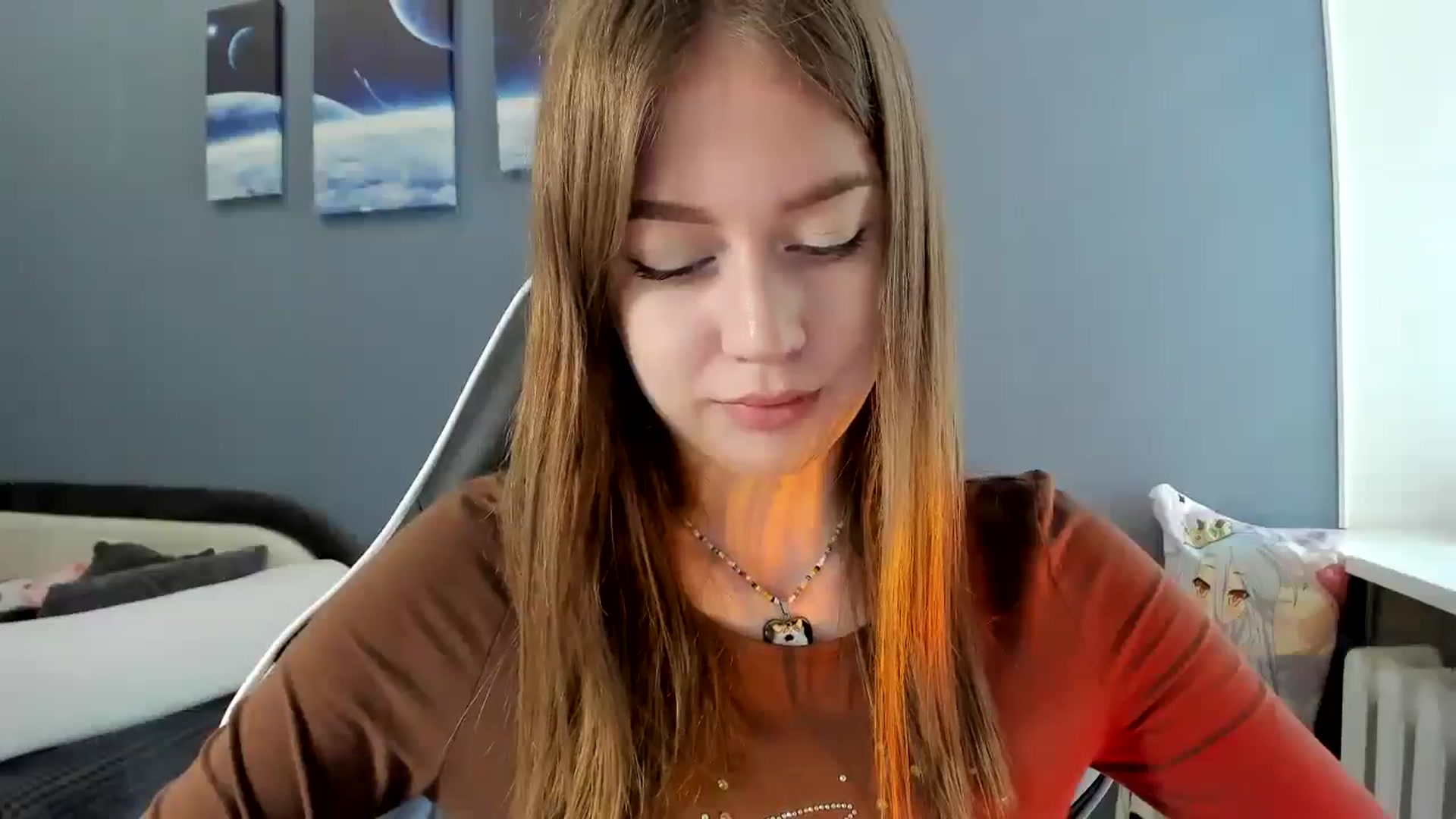 Gallery image thumbnail from RoboSasha's myfreecams stream on, 06/19/2025, 11:53 image 13 of 20