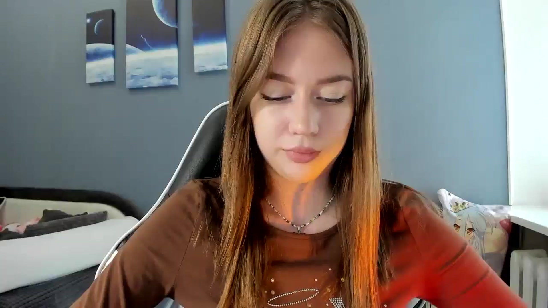 Gallery image thumbnail from RoboSasha's myfreecams stream on, 06/19/2025, 12:24 image 6 of 20