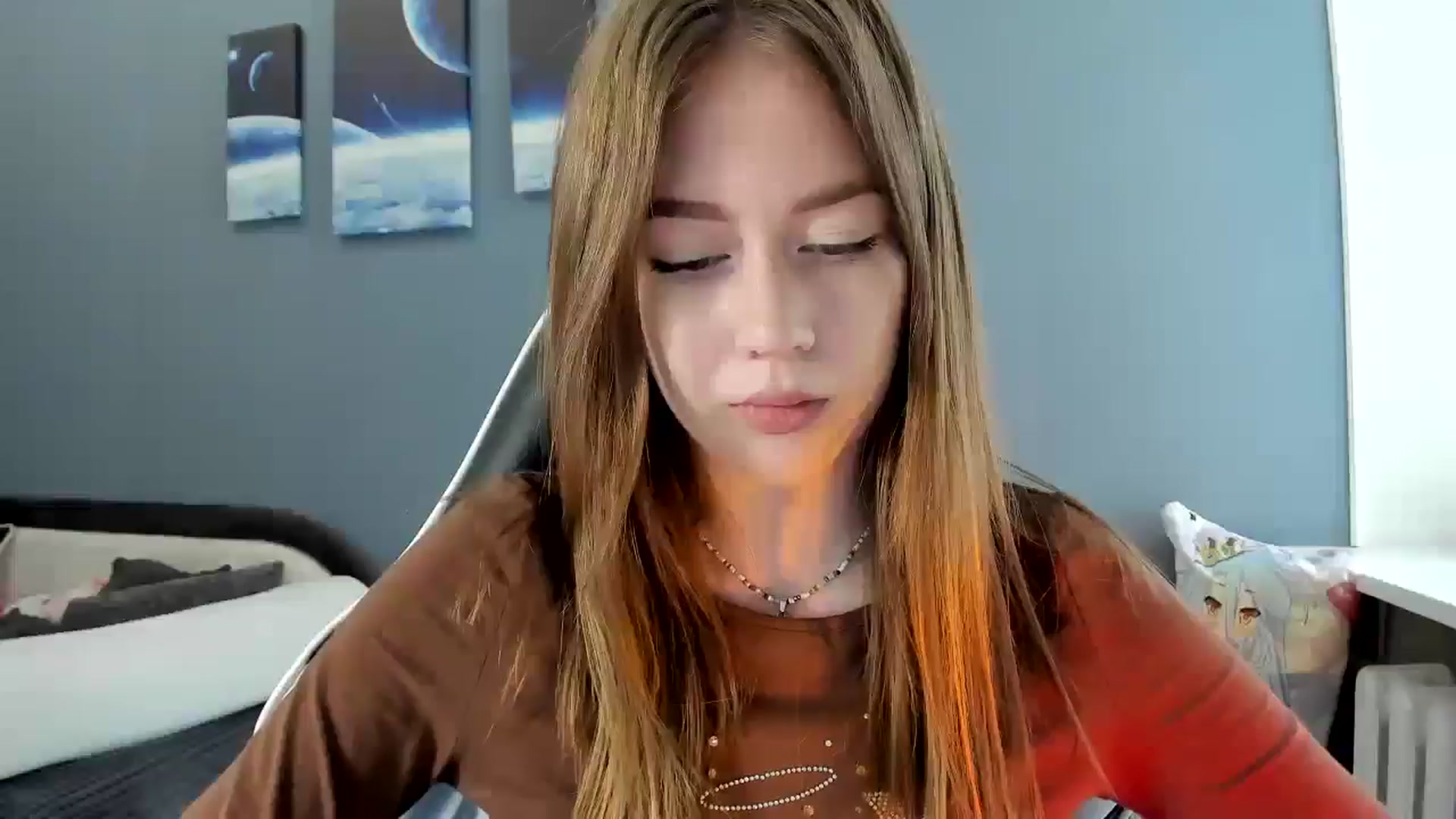 Gallery image thumbnail from RoboSasha's myfreecams stream on, 06/19/2025, 12:24 image 1 of 20