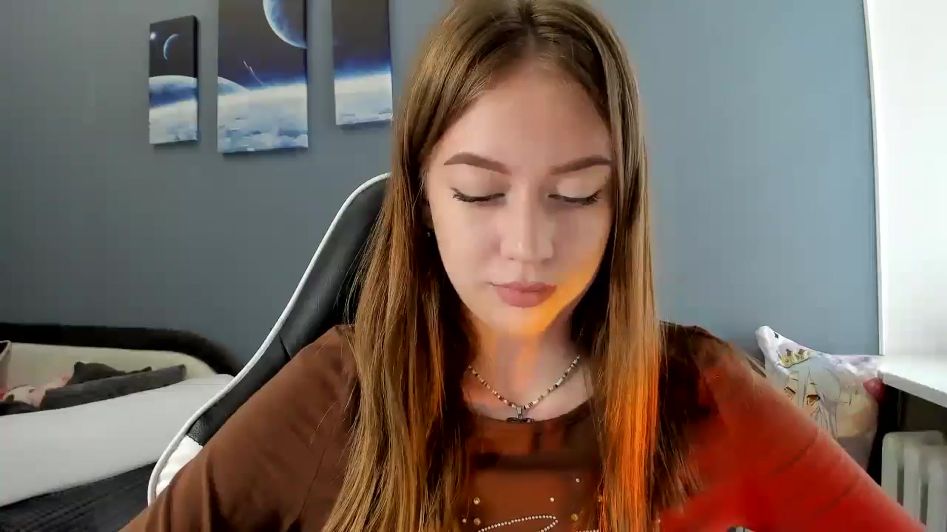 Gallery image thumbnail from RoboSasha's myfreecams stream on, 06/19/2025, 12:24 image 15 of 20