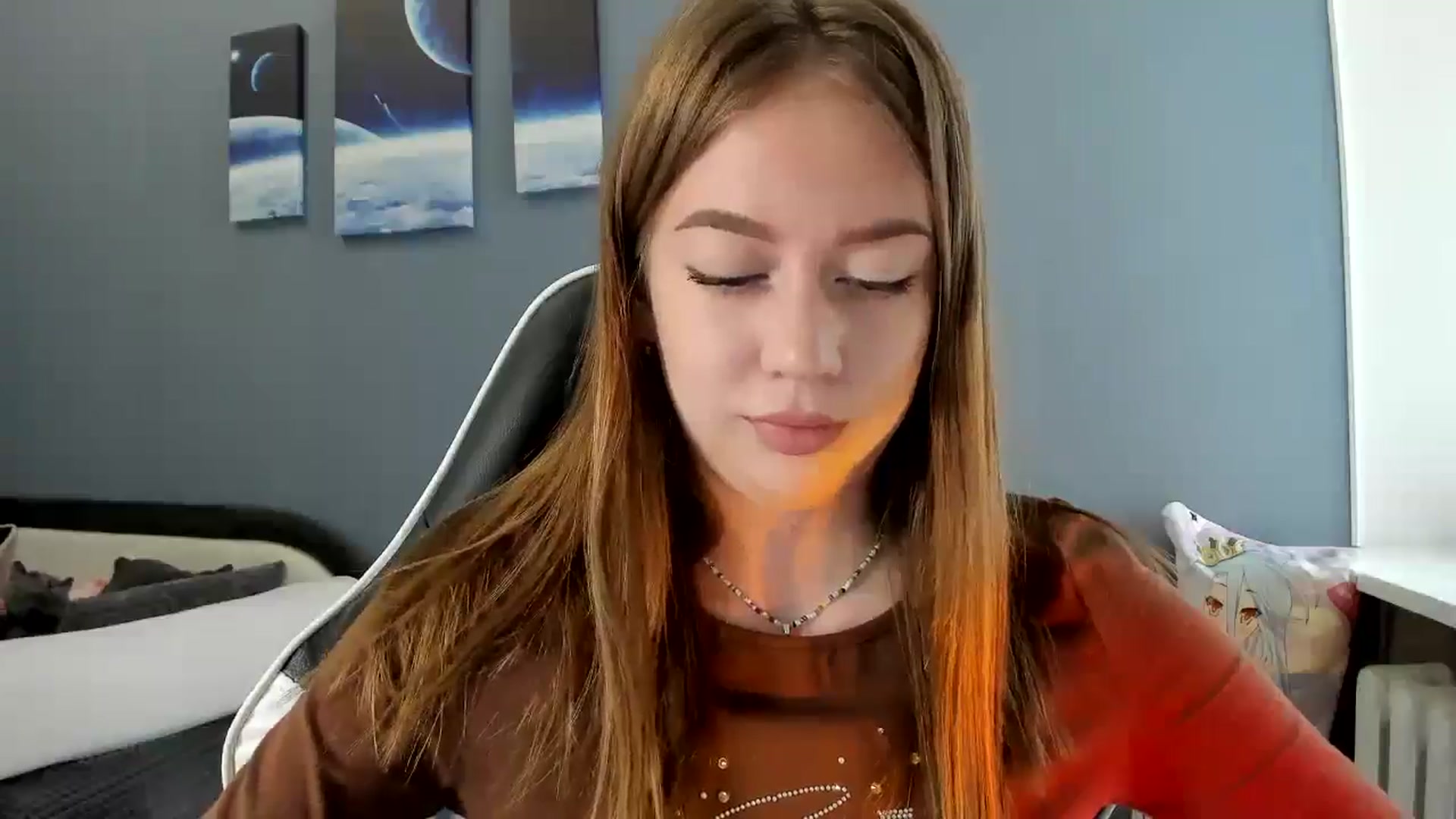 Gallery image thumbnail from RoboSasha's myfreecams stream on, 06/19/2025, 12:24 image 12 of 20