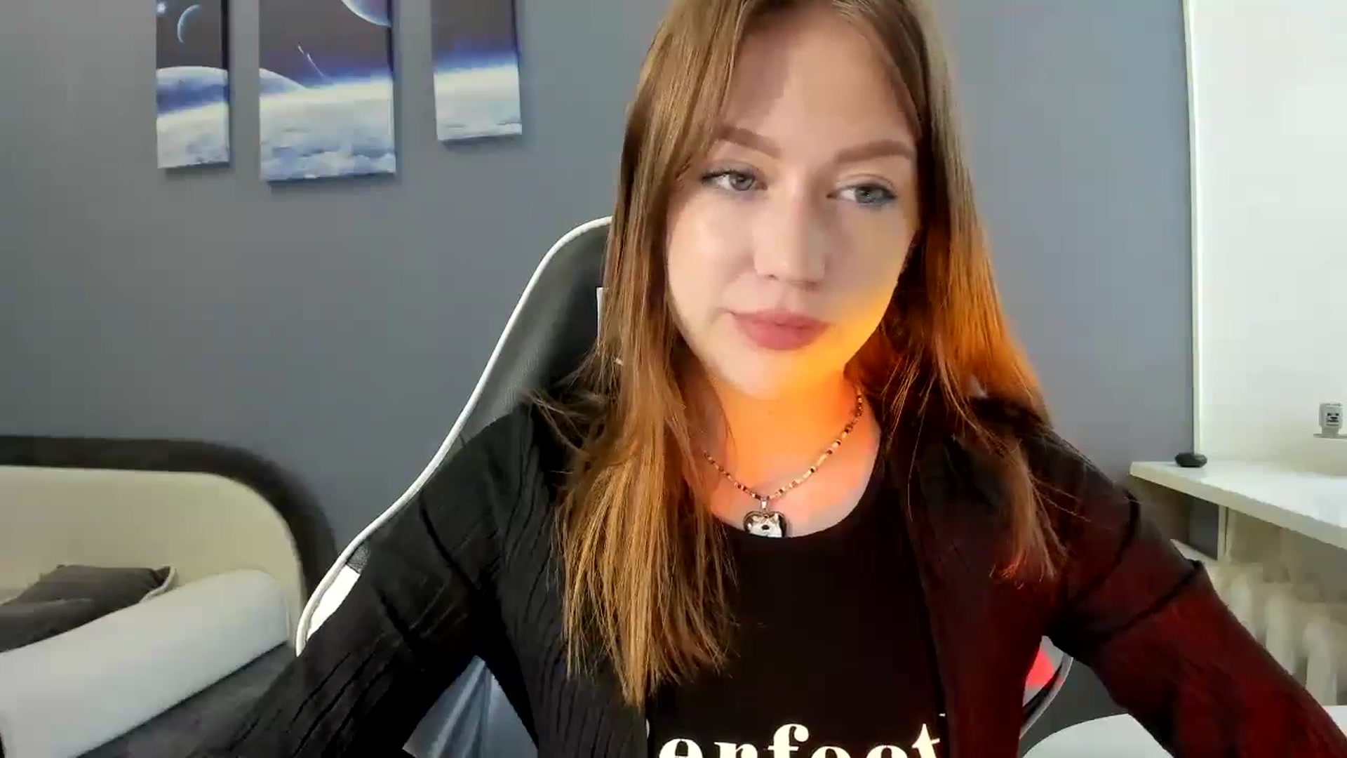 Gallery image thumbnail from RoboSasha's myfreecams stream on, 06/20/2025, 11:54 image 4 of 20