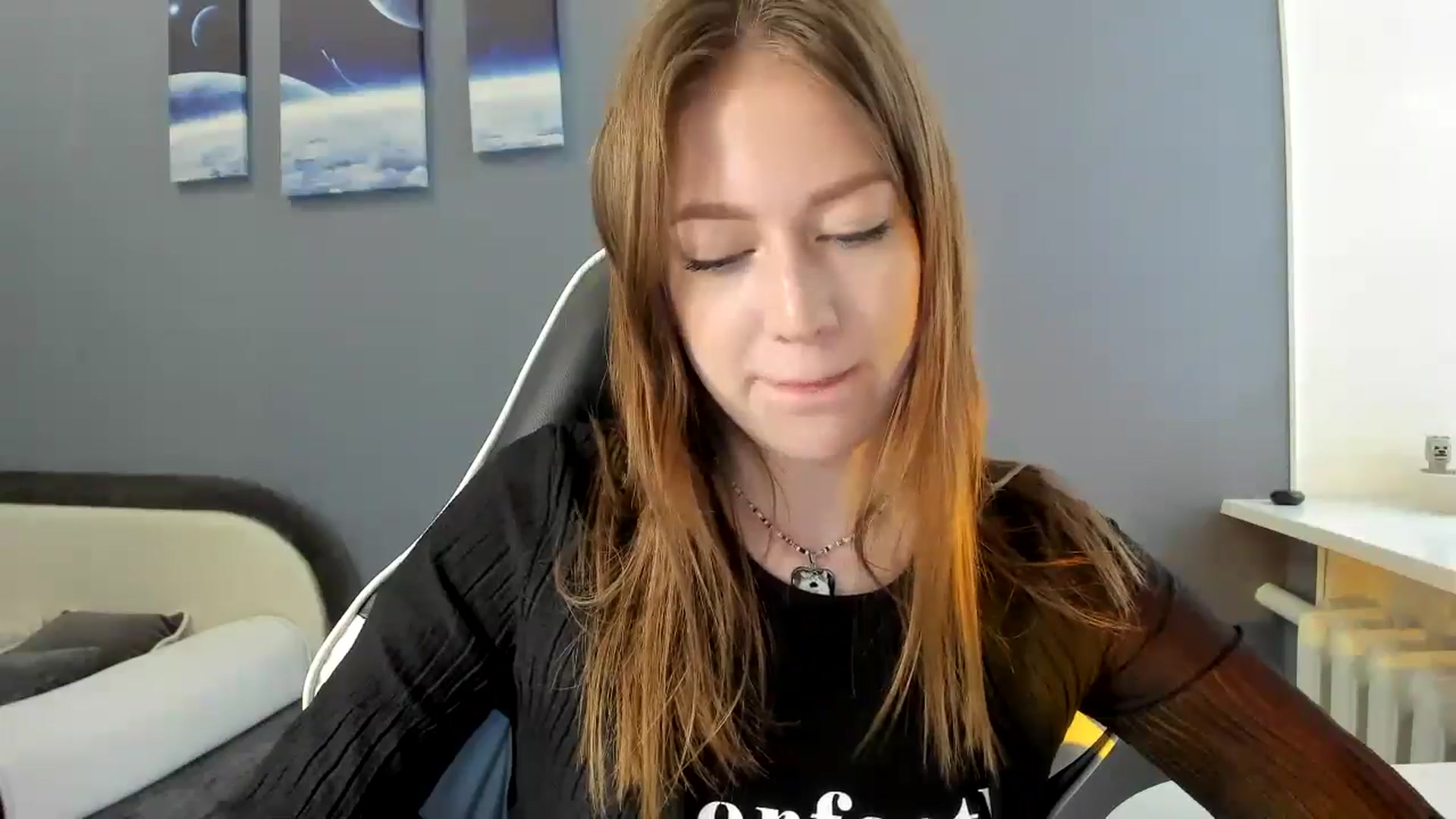 Gallery image thumbnail from RoboSasha's myfreecams stream on, 06/20/2025, 11:54 image 12 of 20