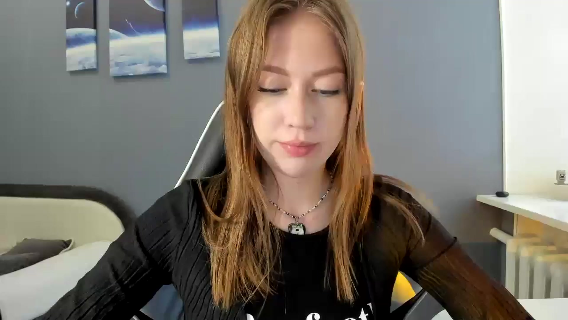 Gallery image thumbnail from RoboSasha's myfreecams stream on, 06/20/2025, 11:54 image 13 of 20