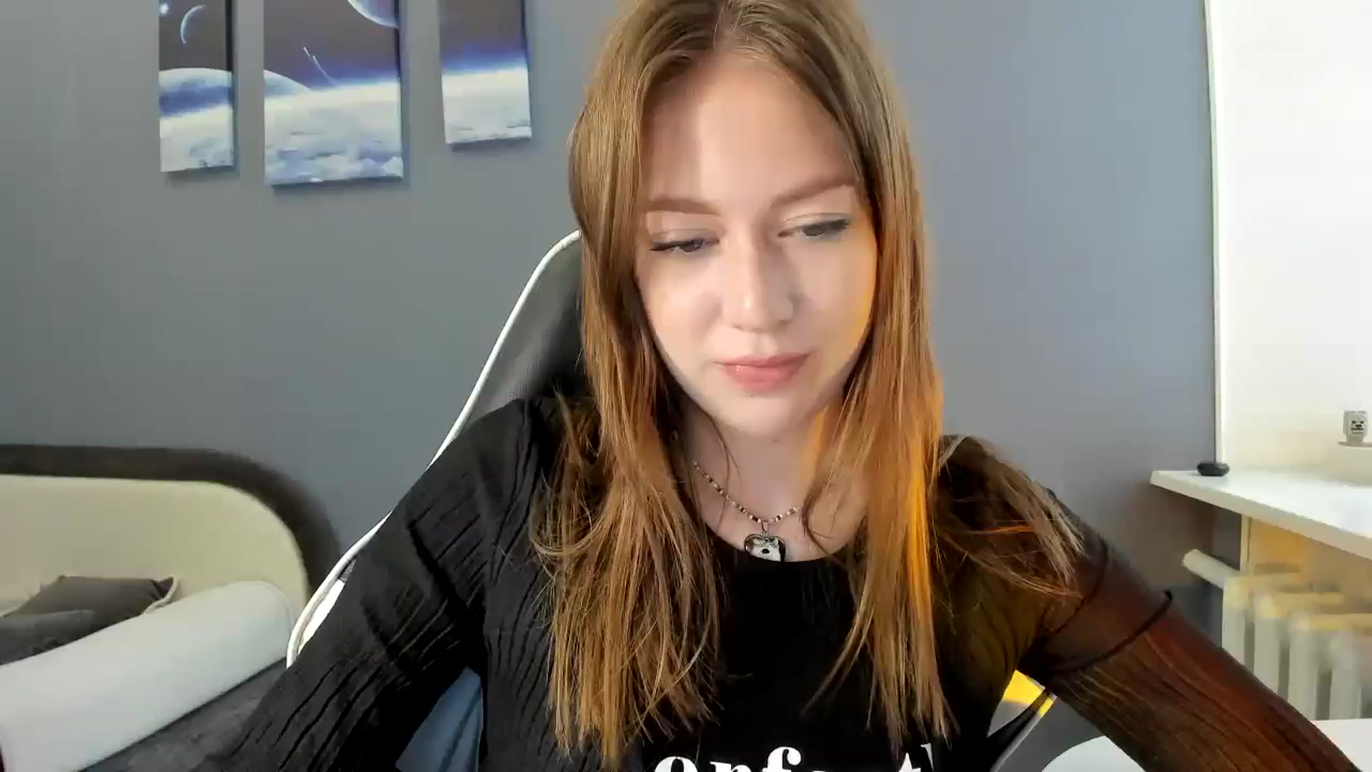 Gallery image thumbnail from RoboSasha's myfreecams stream on, 06/20/2025, 11:54 image 11 of 20
