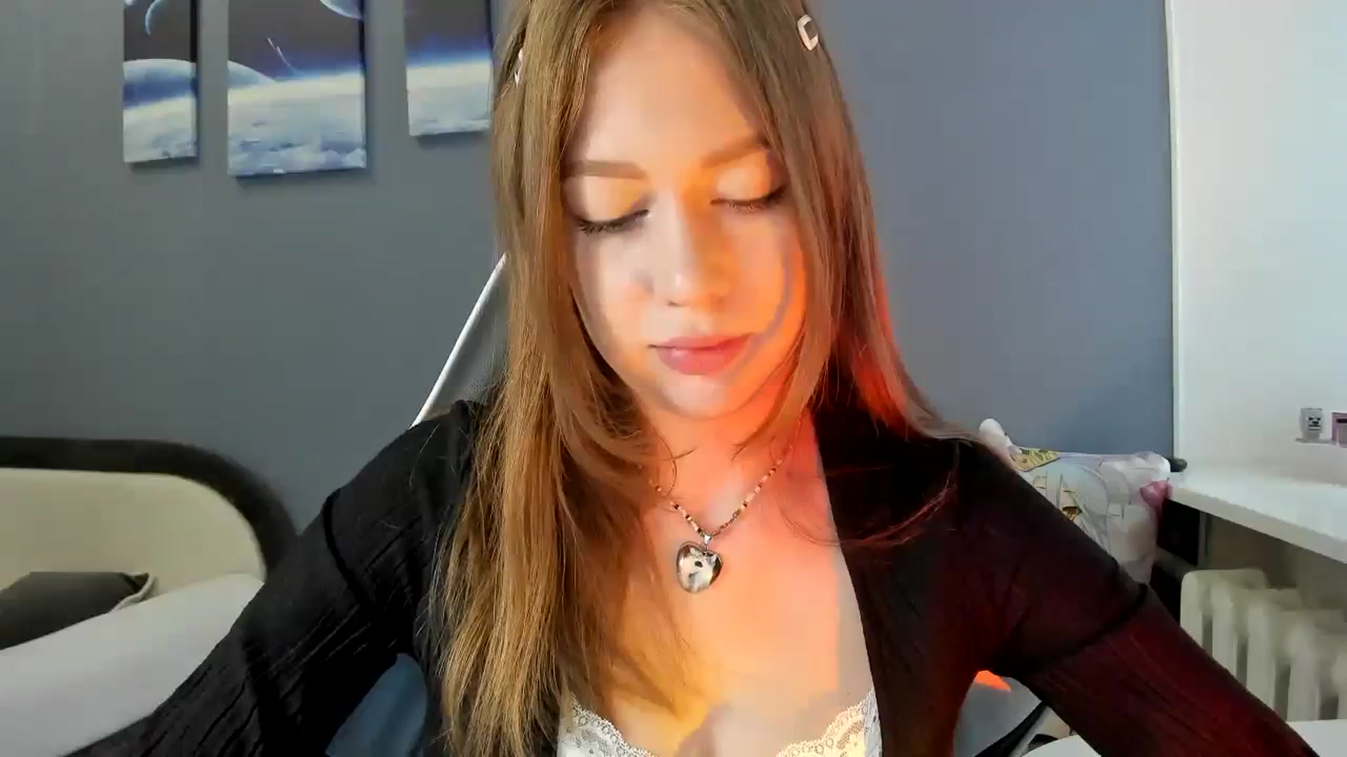 Gallery image thumbnail from RoboSasha's myfreecams stream on, 06/22/2025, 09:07 image 7 of 20