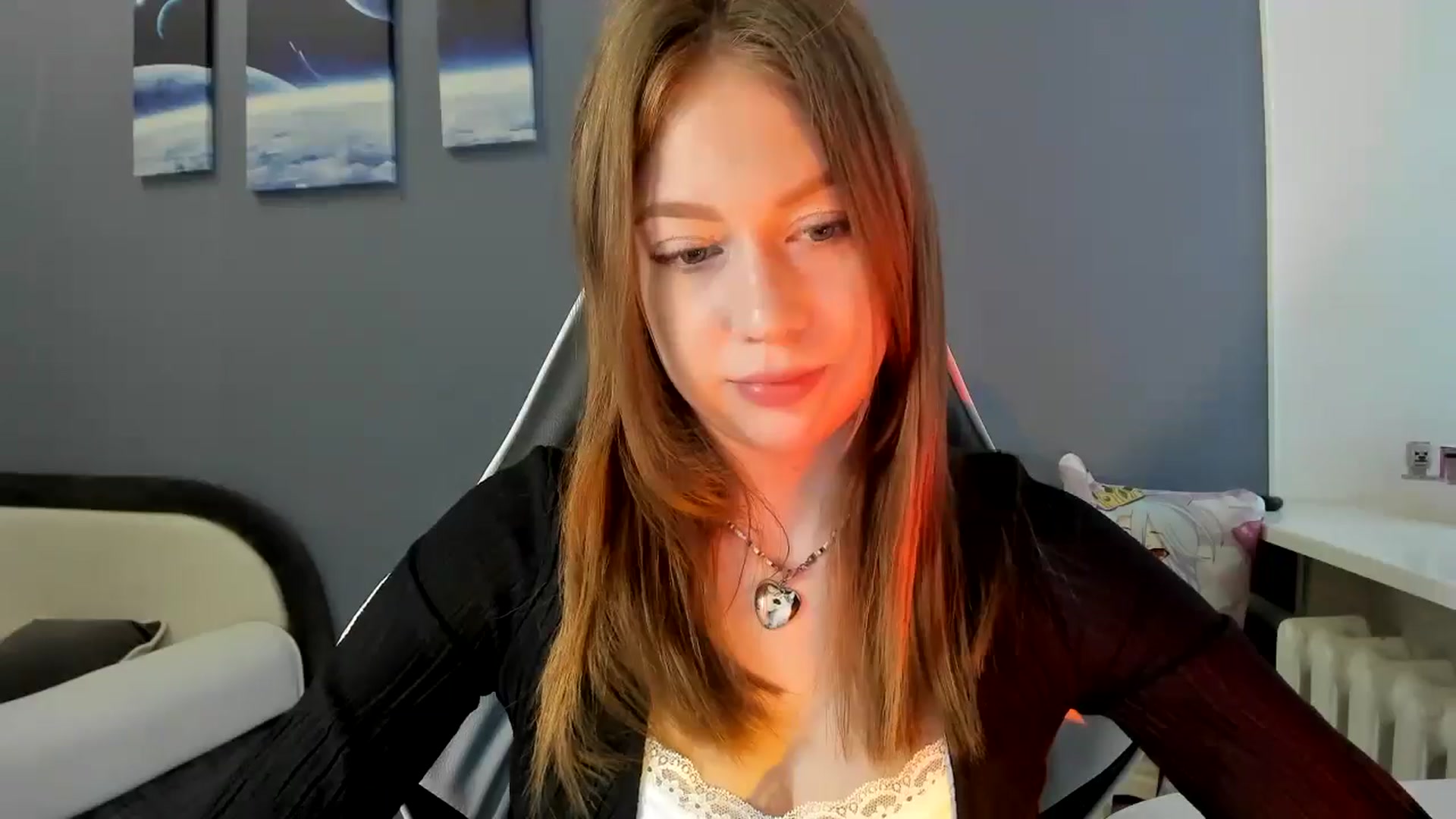 Gallery image thumbnail from RoboSasha's myfreecams stream on, 06/22/2025, 09:07 image 18 of 20