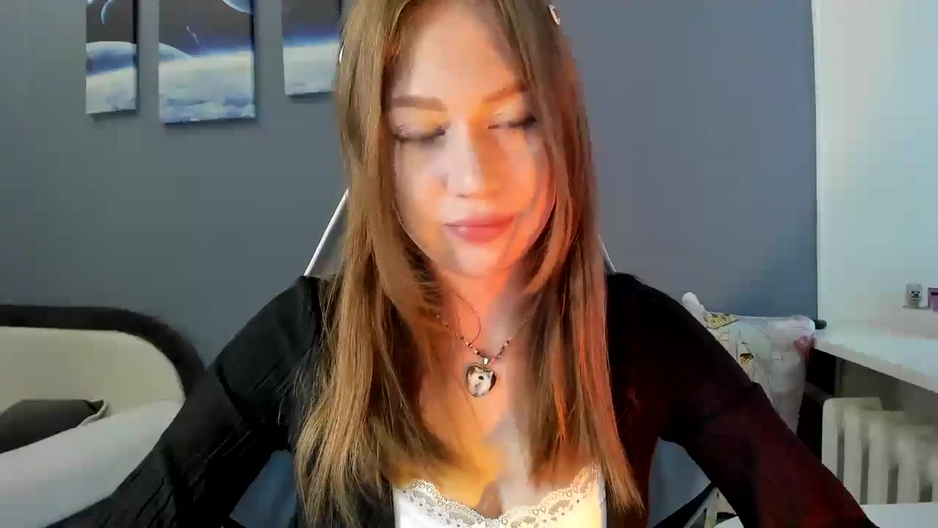 Gallery image thumbnail from RoboSasha's myfreecams stream on, 06/22/2025, 09:07 image 12 of 20