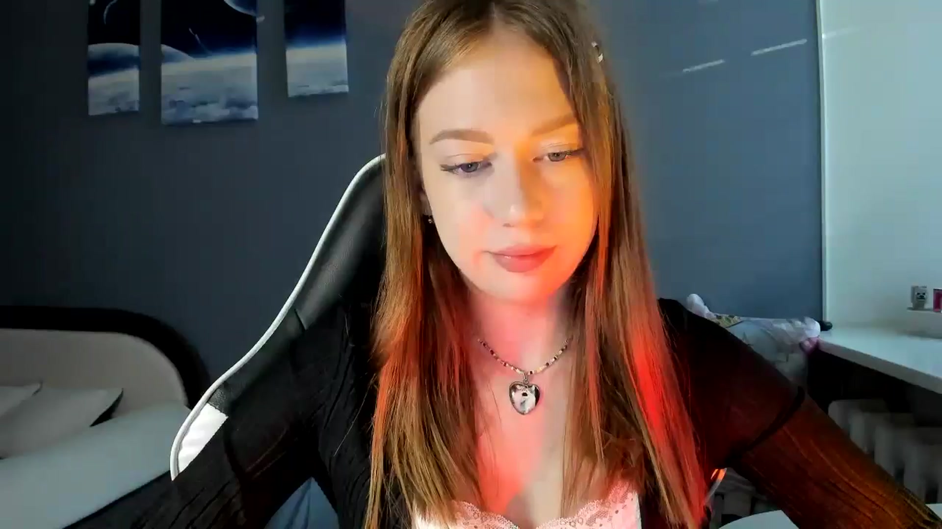 Gallery image thumbnail from RoboSasha's myfreecams stream on, 06/23/2025, 18:23 image 3 of 20