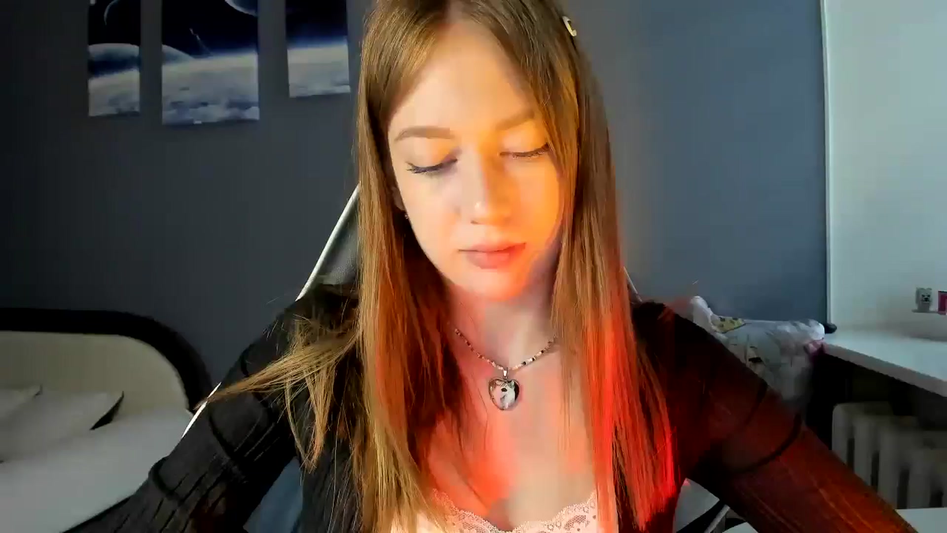 Gallery image thumbnail from RoboSasha's myfreecams stream on, 06/23/2025, 18:23 image 5 of 20