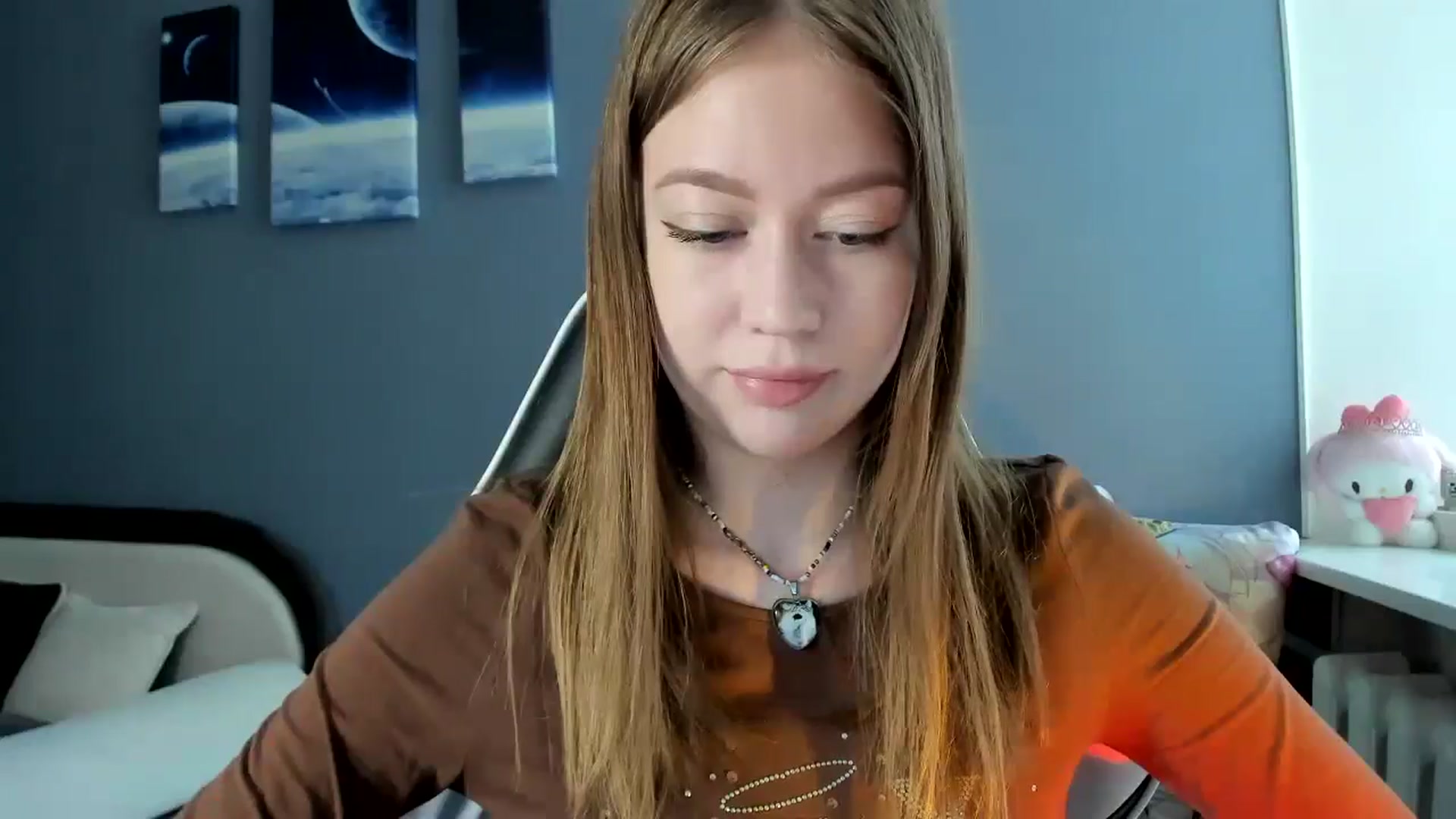 Gallery image thumbnail from RoboSasha's myfreecams stream on, 06/25/2025, 12:50 image 3 of 20