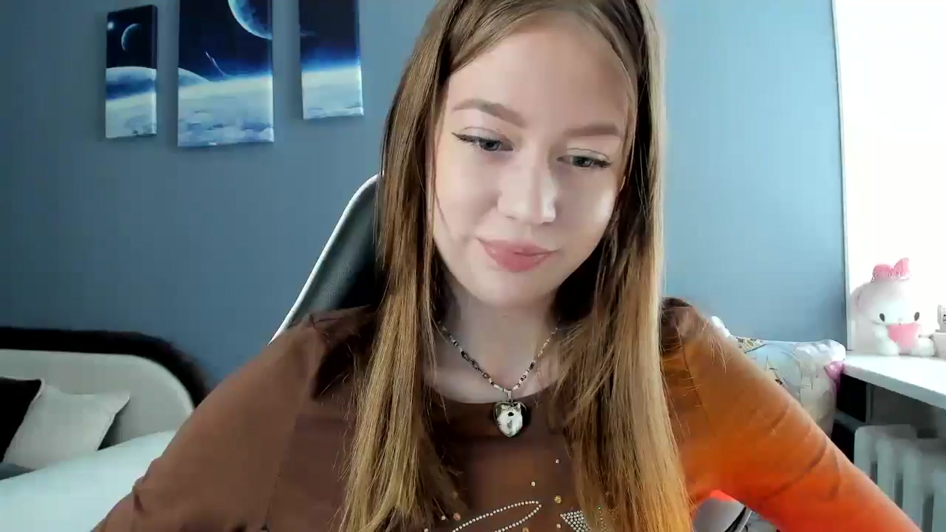 Gallery image thumbnail from RoboSasha's myfreecams stream on, 06/25/2025, 12:50 image 17 of 20