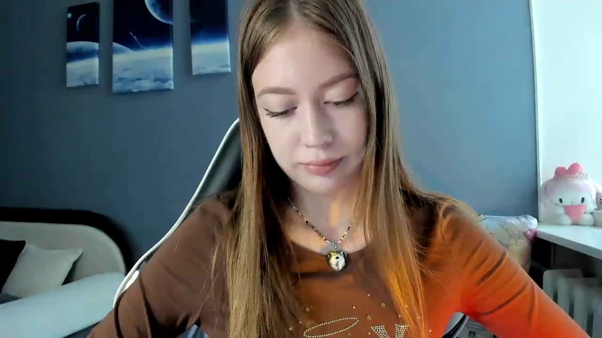 Gallery image thumbnail from RoboSasha's myfreecams stream on, 06/25/2025, 12:50 image 5 of 20