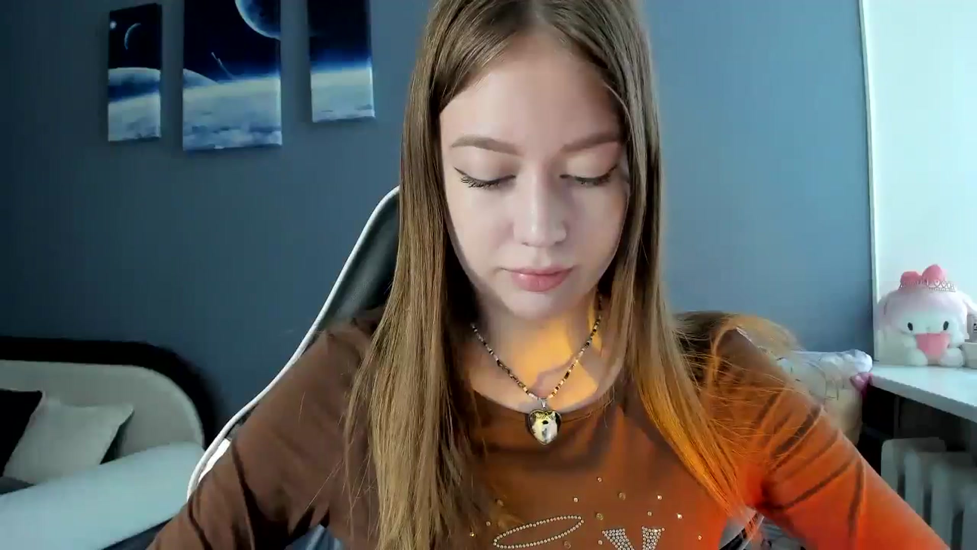 Gallery image thumbnail from RoboSasha's myfreecams stream on, 06/25/2025, 12:50 image 4 of 20