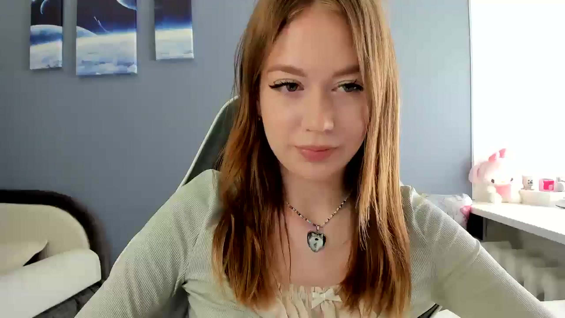 Gallery image thumbnail from RoboSasha's myfreecams stream on, 06/26/2025, 13:45 image 5 of 20