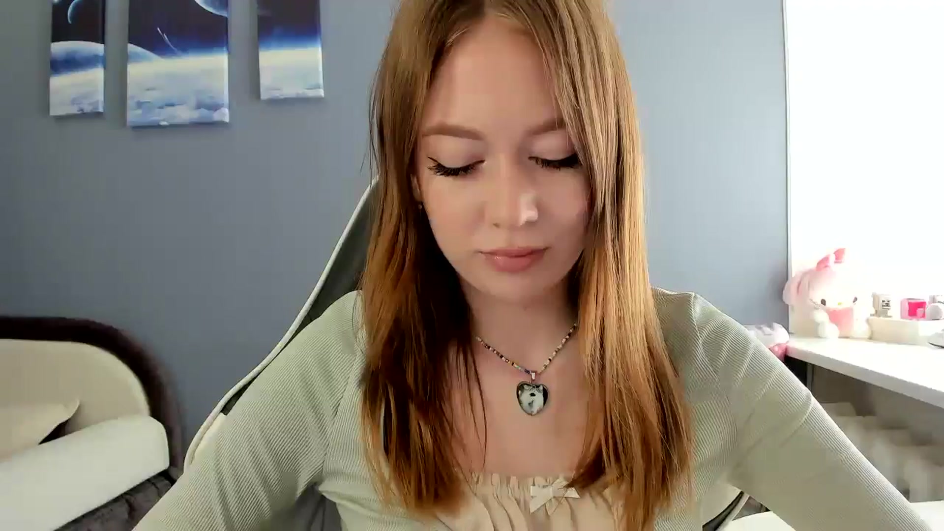 Gallery image thumbnail from RoboSasha's myfreecams stream on, 06/26/2025, 13:45 image 7 of 20