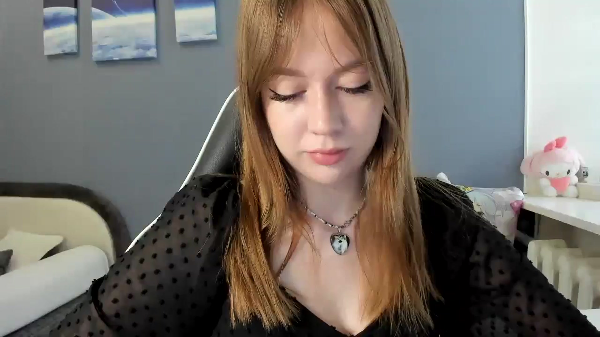 Gallery image thumbnail from RoboSasha's myfreecams stream on, 06/27/2025, 11:24 image 10 of 20