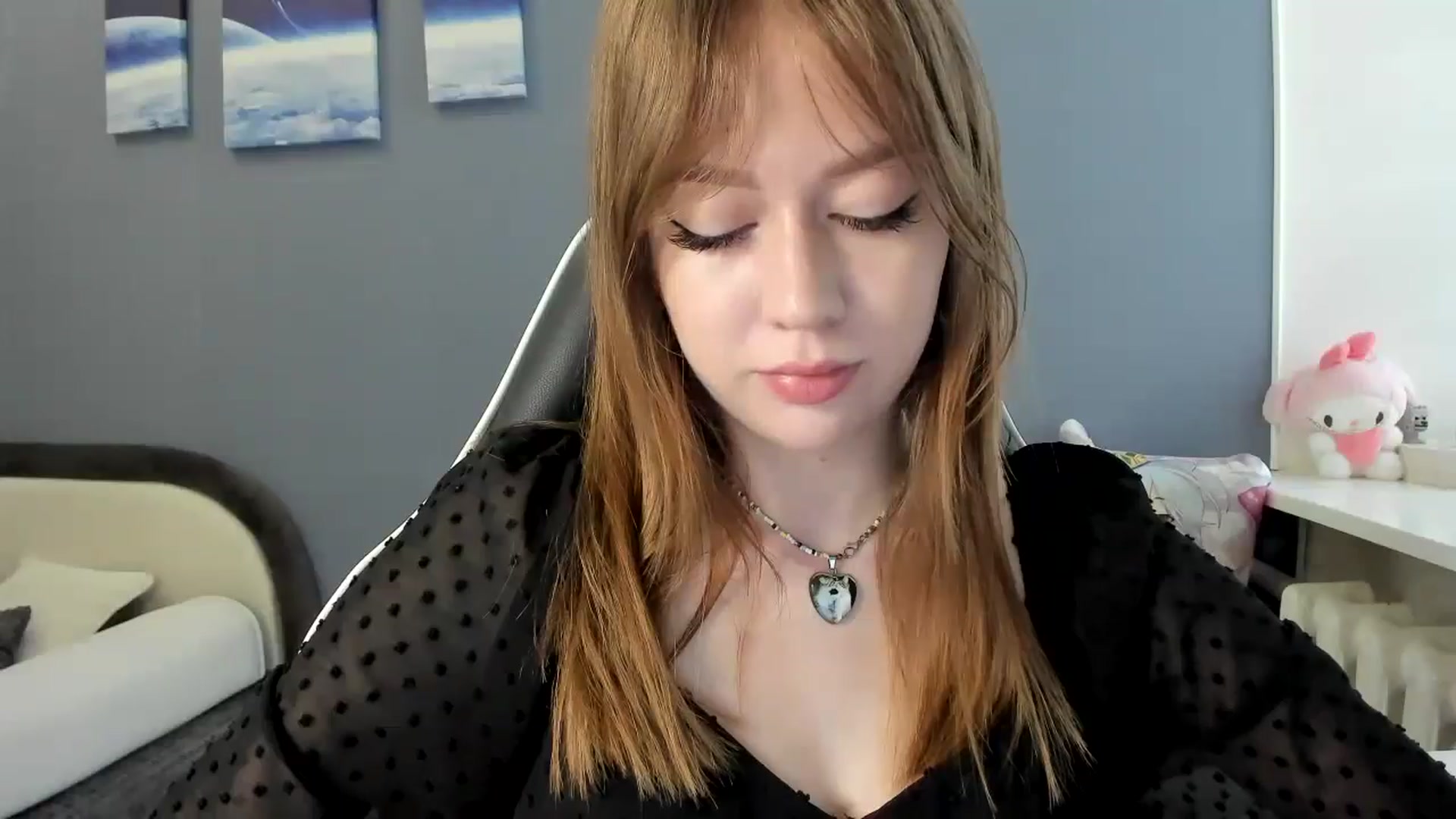 Gallery image thumbnail from RoboSasha's myfreecams stream on, 06/27/2025, 11:24 image 2 of 20