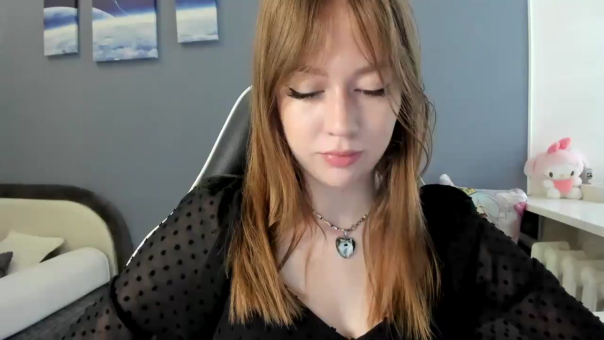 Gallery image thumbnail from RoboSasha's myfreecams stream on, 06/27/2025, 11:24 image 1 of 20