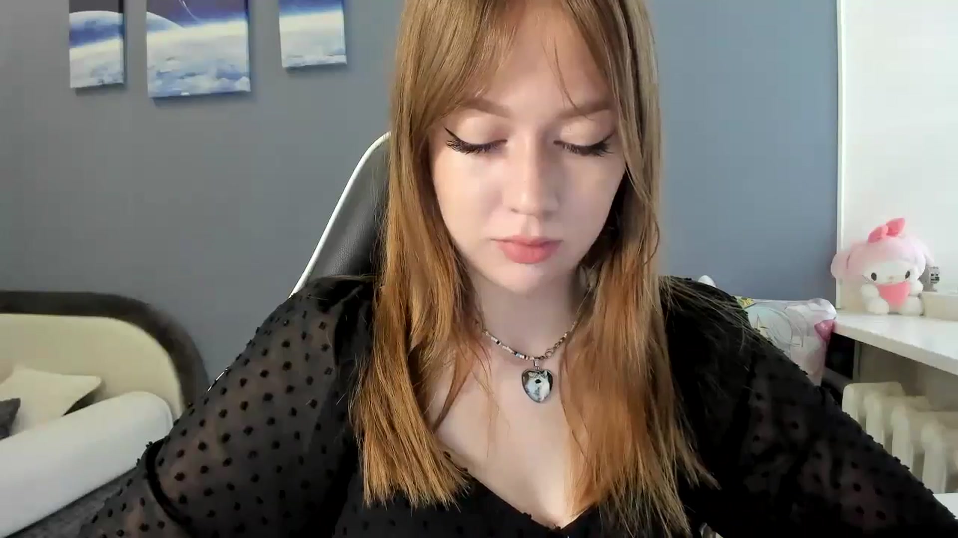 Gallery image thumbnail from RoboSasha's myfreecams stream on, 06/27/2025, 11:24 image 8 of 20