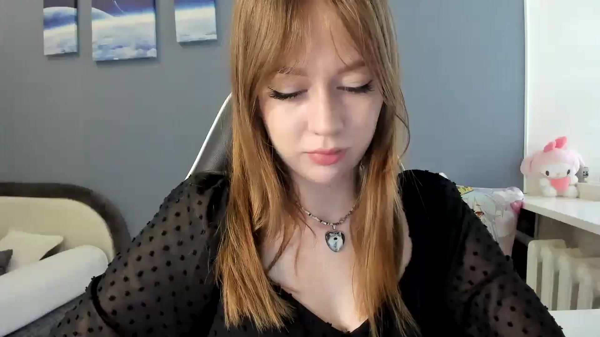 Gallery image thumbnail from RoboSasha's myfreecams stream on, 06/27/2025, 11:24 image 6 of 20