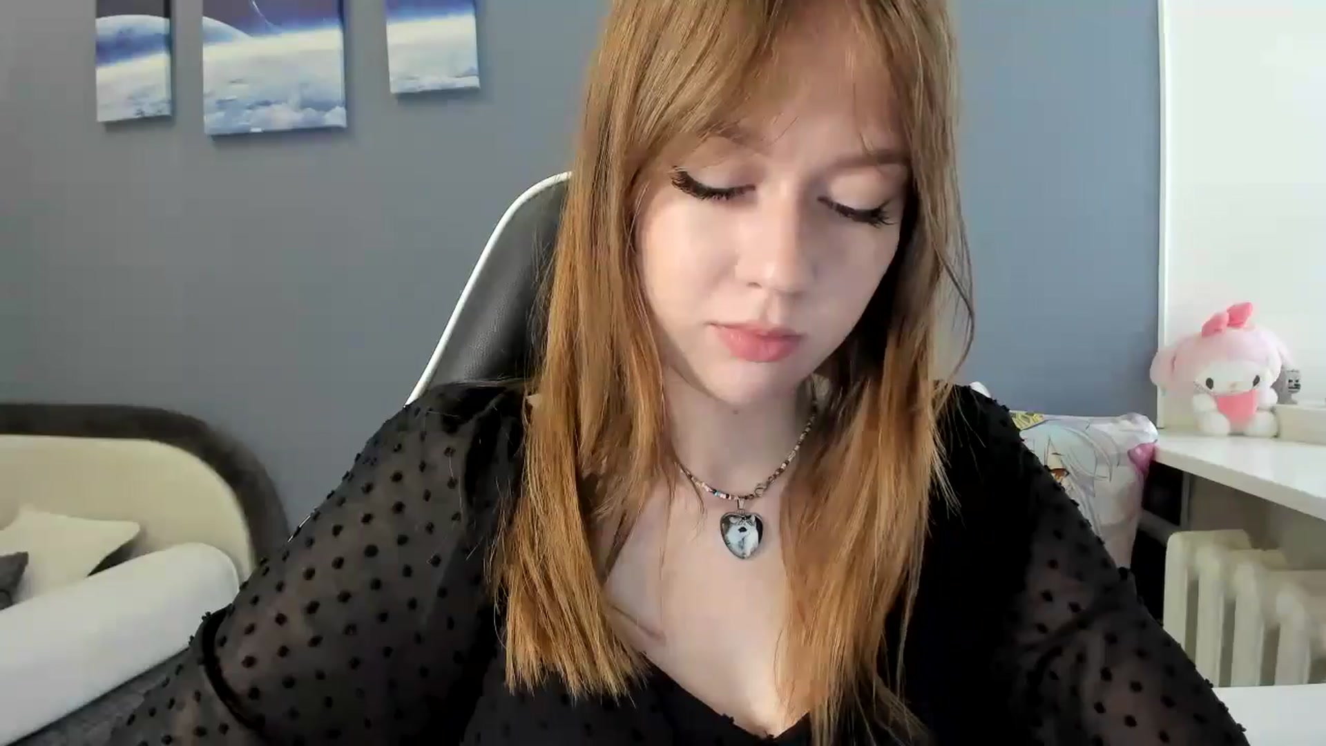Gallery image thumbnail from RoboSasha's myfreecams stream on, 06/27/2025, 11:24 image 7 of 20