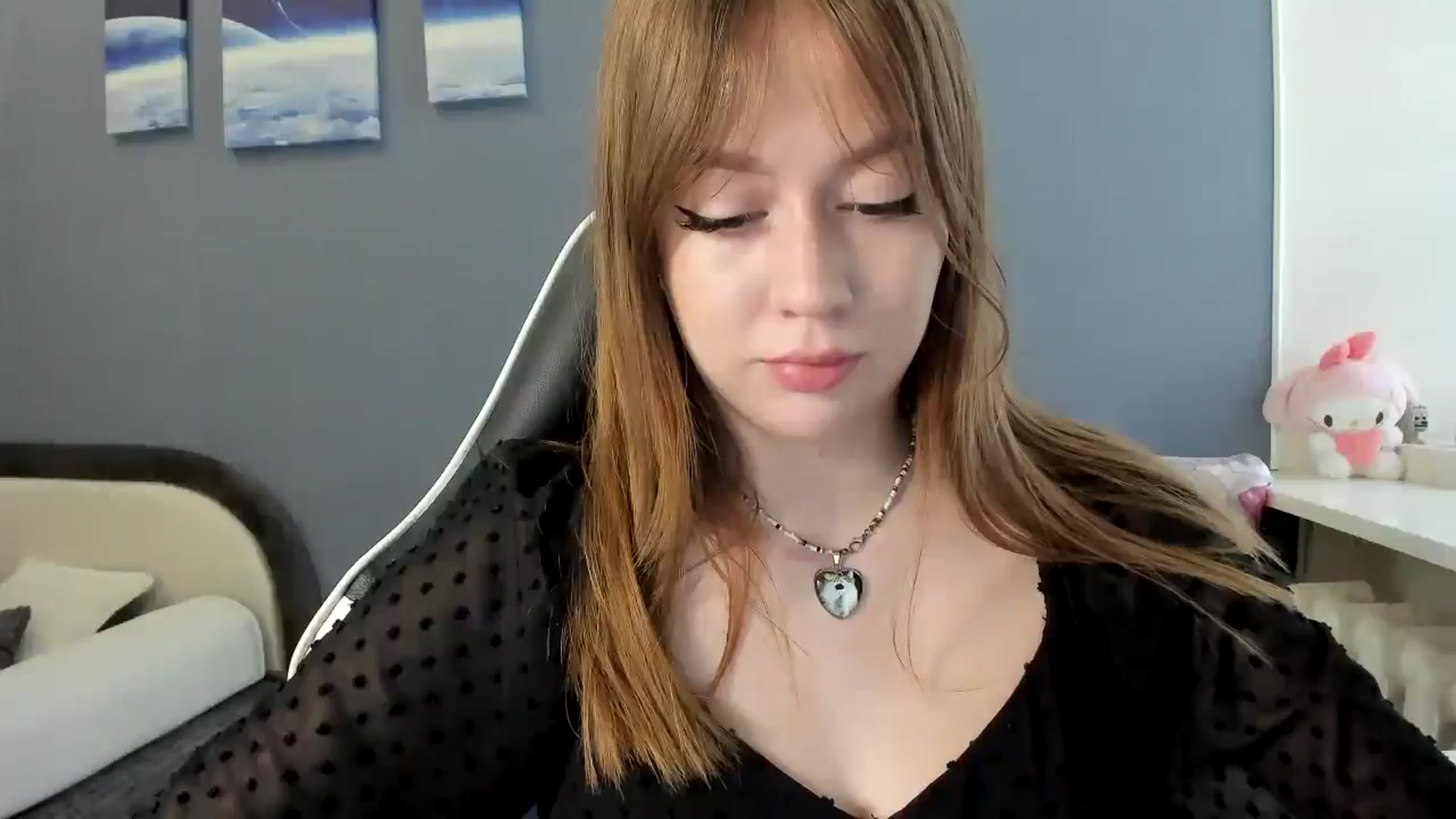 Gallery image thumbnail from RoboSasha's myfreecams stream on, 06/27/2025, 11:24 image 19 of 20
