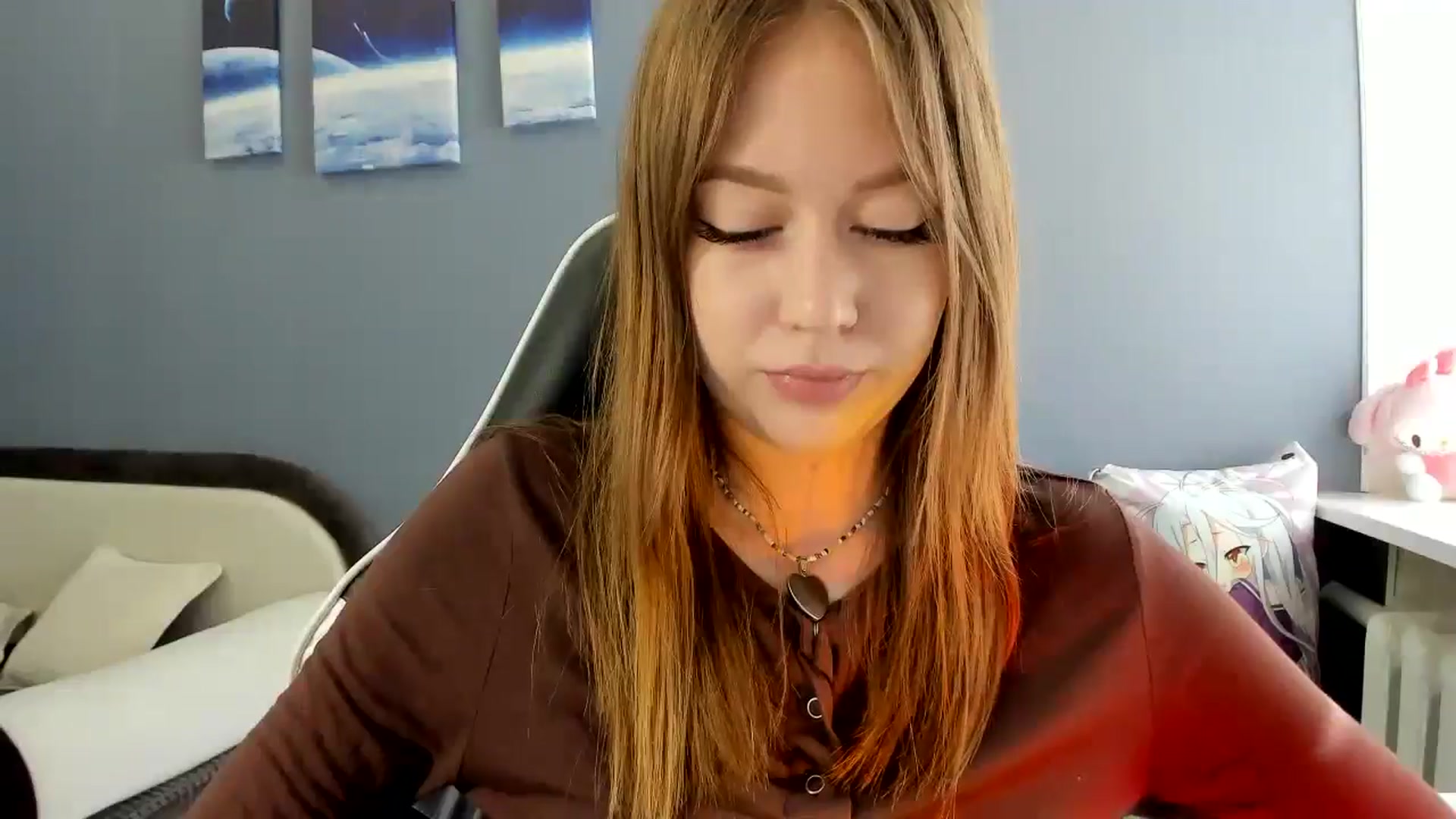 Gallery image thumbnail from RoboSasha's myfreecams stream on, 06/29/2025, 14:03 image 17 of 20