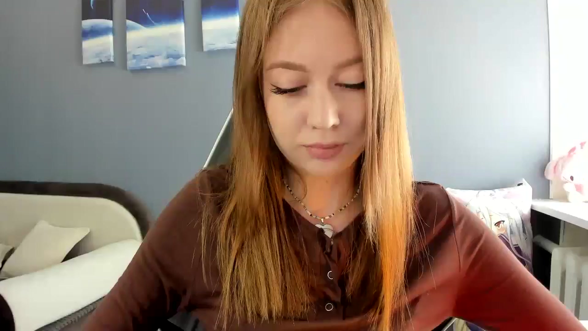 Gallery image thumbnail from RoboSasha's myfreecams stream on, 06/29/2025, 14:03 image 8 of 20