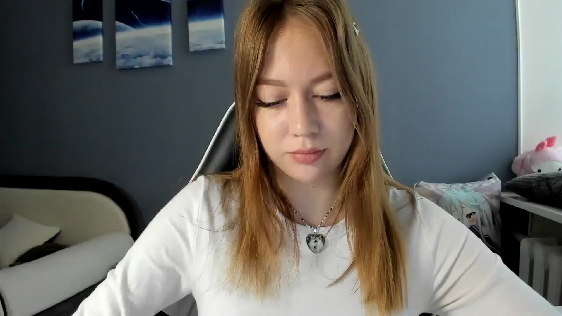Gallery image thumbnail from RoboSasha's myfreecams stream on, 06/30/2025, 12:05 image 16 of 20
